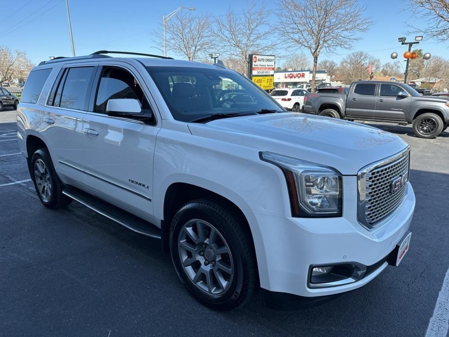2016 Summit White /Jet Black GMC Yukon Denali (1GKS2CKJ8GR) with an EcoTec3 6.2L V8 engine, Automatic transmission, located at 8595 Washington St., Thornton, CO, 80229, (303) 287-5511, 39.852348, -104.978447 - 2016 GMC Yukon Denali in Mint Condition!<br><br>All Cars Have Clean Titles And Are Serviced Before Sale., Clean Carfax, No Accident, All Books and Keys, New Tires, Blind Spot Monitoring, Backup Camera, Leather, Collision Warning, Heated and Ventilated Seats, Bluetooth/ With Bluetooth Audio, Non Smok - Photo#3