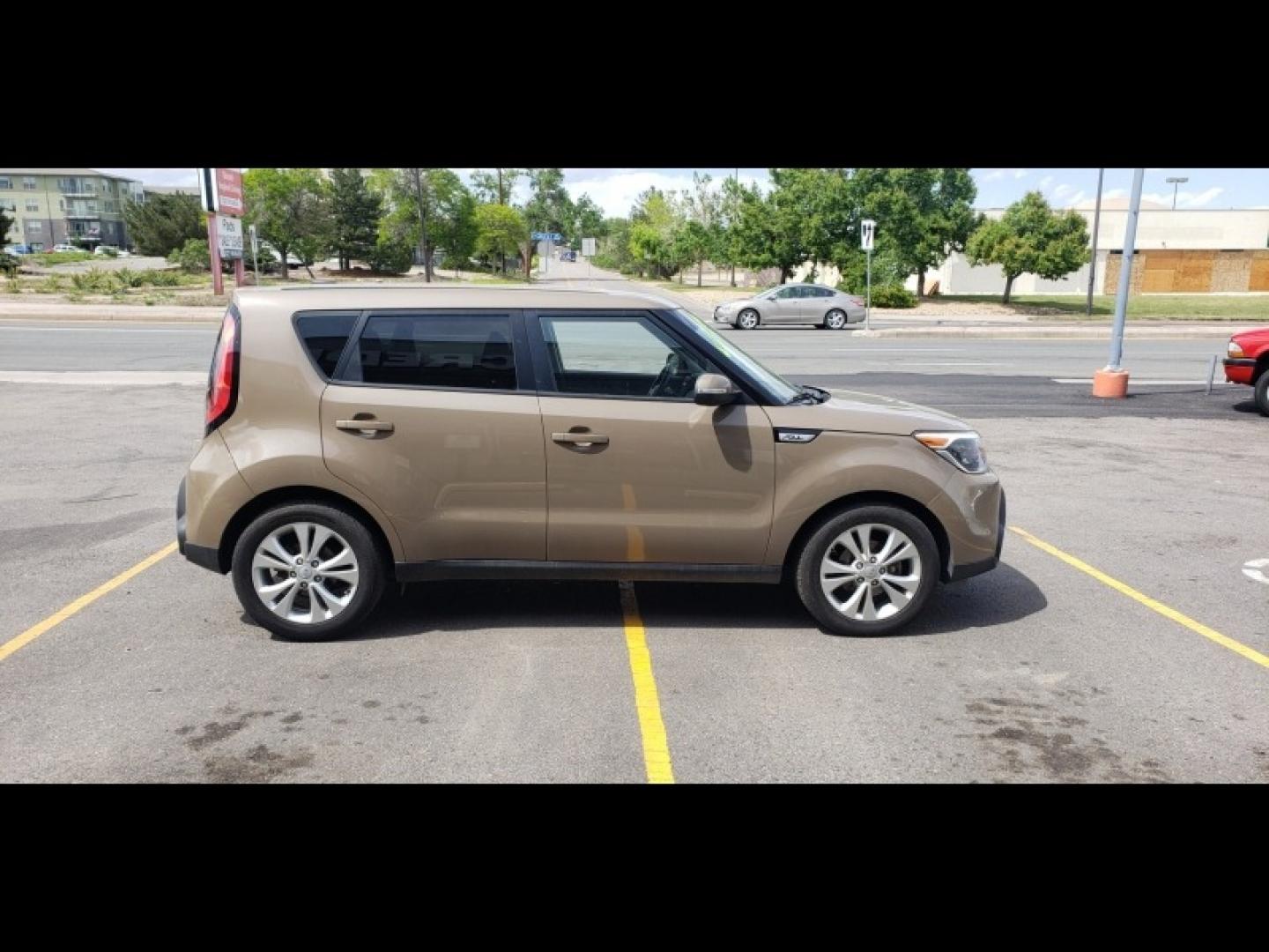 2014 Latte Brown /Black Kia Soul Plus (KNDJP3A51E7) with an I4 engine, Automatic transmission, located at 8595 Washington St., Thornton, CO, 80229, (303) 287-5511, 39.852348, -104.978447 - 2014 Kia Soul<br><br>D1 Auto NEVER charges dealer fees! All cars have clean titles and have been inspected for mechanical issues. We have financing for everyone. Good credit, bad credit, first time buyers.<br>Odometer is 1427 miles below market average!<br>Please call Lakewood Location 303-274-7692 - Photo#4