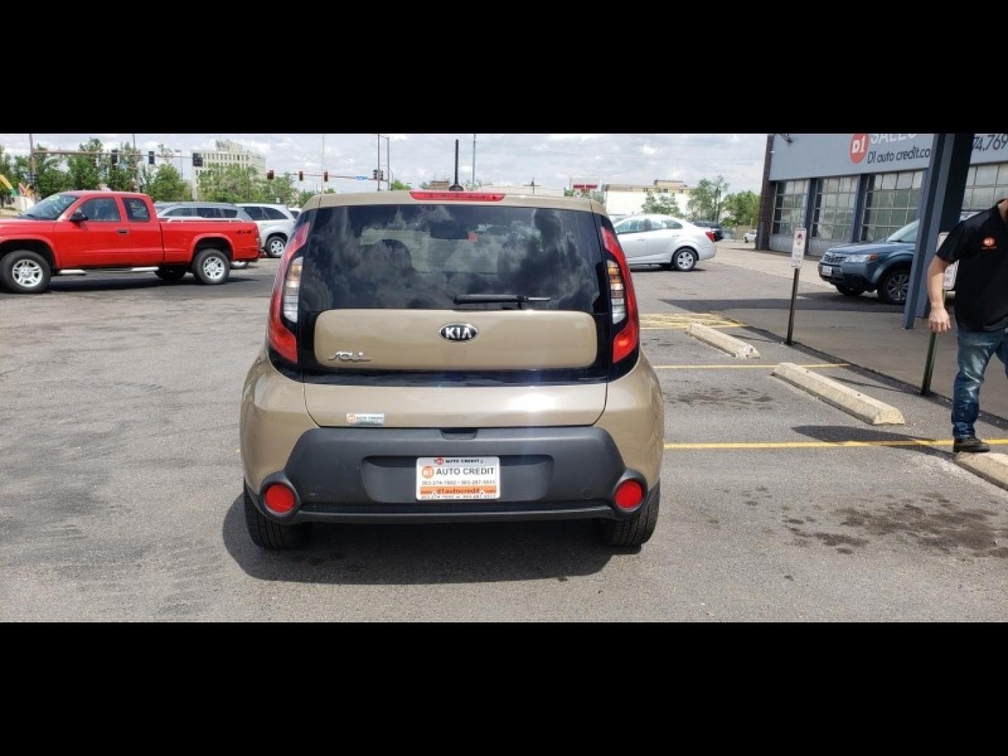 2014 Latte Brown /Black Kia Soul Plus (KNDJP3A51E7) with an I4 engine, Automatic transmission, located at 8595 Washington St., Thornton, CO, 80229, (303) 287-5511, 39.852348, -104.978447 - 2014 Kia Soul<br><br>D1 Auto NEVER charges dealer fees! All cars have clean titles and have been inspected for mechanical issues. We have financing for everyone. Good credit, bad credit, first time buyers.<br>Odometer is 1427 miles below market average!<br>Please call Lakewood Location 303-274-7692 - Photo#6
