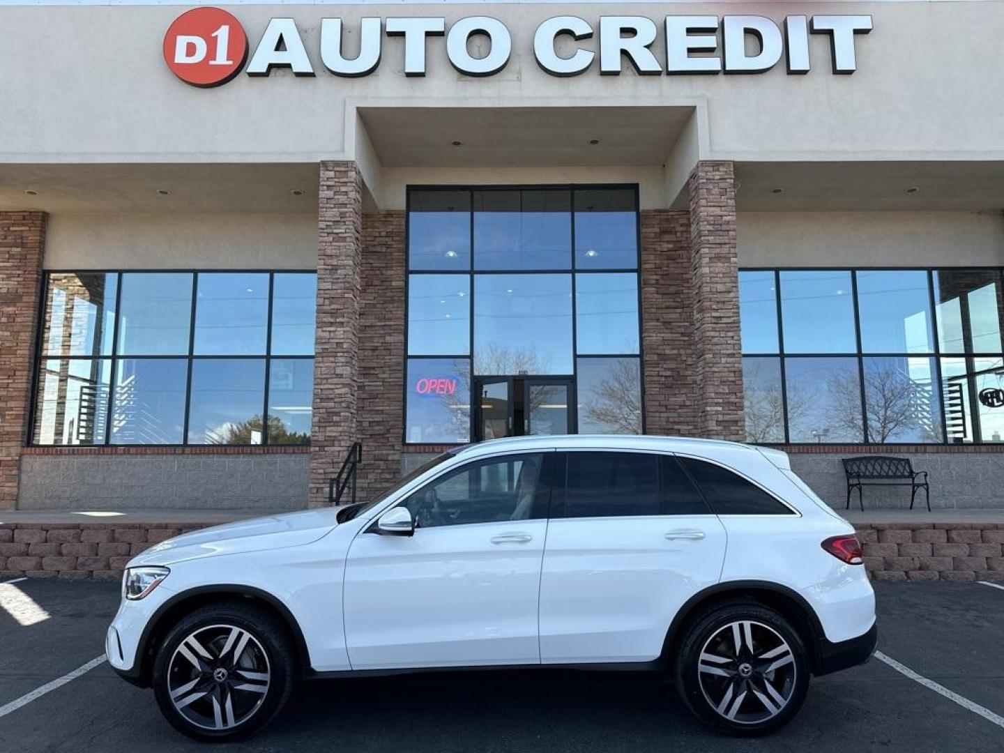 2020 White /Actual Mercedes-Benz GLC GLC 300 (WDC0G8EB3LF) with an I4 engine, Automatic transmission, located at 8595 Washington St., Thornton, CO, 80229, (303) 287-5511, 39.852348, -104.978447 - 2020 Mercedes-Benz GLC<br>Blind Spot Monitoring, Backup Camera, Leather, Collision Warning, 4MATIC, 4-Way Lumbar Support, Electrically Adjustable Passenger Seat, Heated Front Bucket Seats, Panorama Sunroof, Power Driver Seat and Steering Column w/Memory.<br>D1 Auto NEVER charges dealer fees! All c - Photo#0