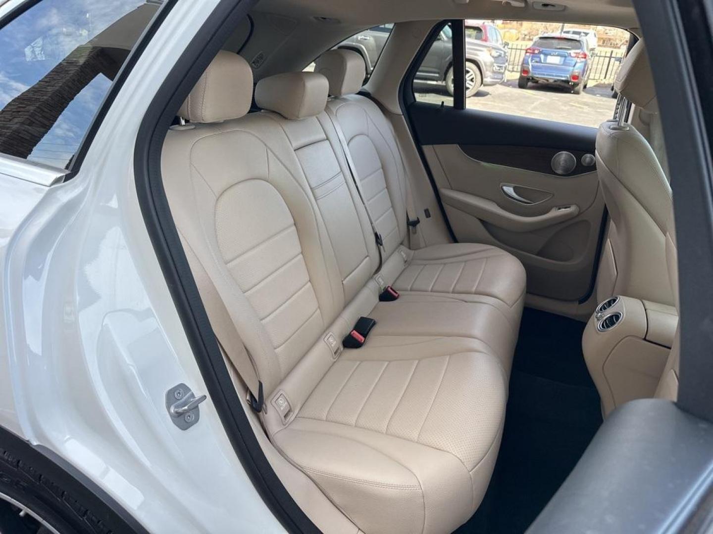 2020 White /Actual Mercedes-Benz GLC GLC 300 (WDC0G8EB3LF) with an I4 engine, Automatic transmission, located at 8595 Washington St., Thornton, CO, 80229, (303) 287-5511, 39.852348, -104.978447 - 2020 Mercedes-Benz GLC<br>Blind Spot Monitoring, Backup Camera, Leather, Collision Warning, 4MATIC, 4-Way Lumbar Support, Electrically Adjustable Passenger Seat, Heated Front Bucket Seats, Panorama Sunroof, Power Driver Seat and Steering Column w/Memory.<br>D1 Auto NEVER charges dealer fees! All c - Photo#25