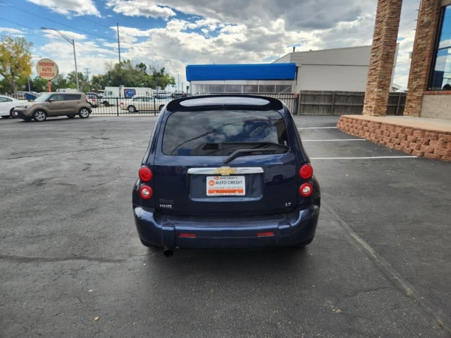 2007 CHEVROLET HHR LT1 (3GNDA23P77S) with an 2.4L L4 DOHC 16V engine, 6-Speed Automatic Overdrive transmission, located at 10890 W. Colfax Ave., Lakewood, CO, 80215, (303) 274-7692, 39.739914, -105.120132 - Photo#6
