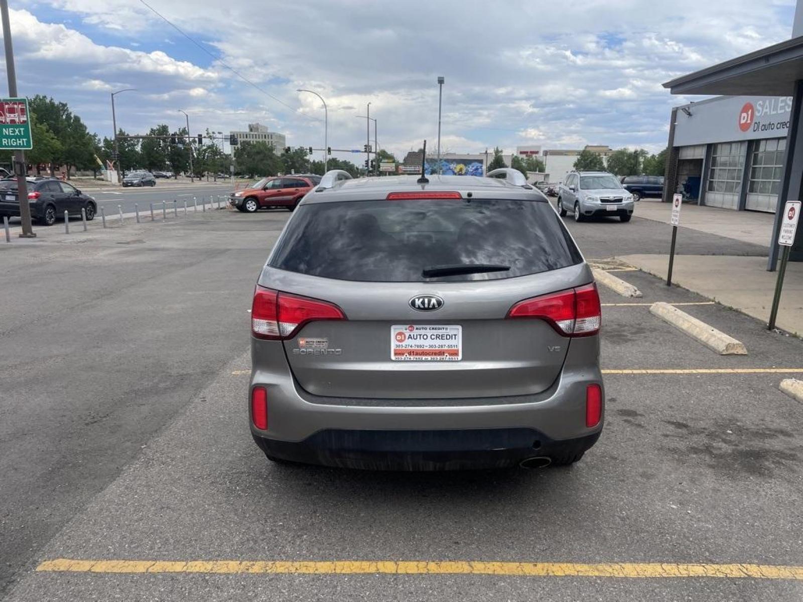 2015 Titanium Silver /Black Kia Sorento LX (5XYKTDA73FG) with an 3.3L V6 DGI Dual CVVT engine, Automatic transmission, located at 8595 Washington St., Thornton, CO, 80229, (303) 287-5511, 39.852348, -104.978447 - 2015 Kia Sorento<br><br>D1 Auto NEVER charges dealer fees! All cars have clean titles and have been inspected for mechanical issues. We have financing for everyone. Good credit, bad credit, first time buyers.<br>Clean CARFAX. Odometer is 14108 miles below market average!<br>Please call Lakewood Loca - Photo #6