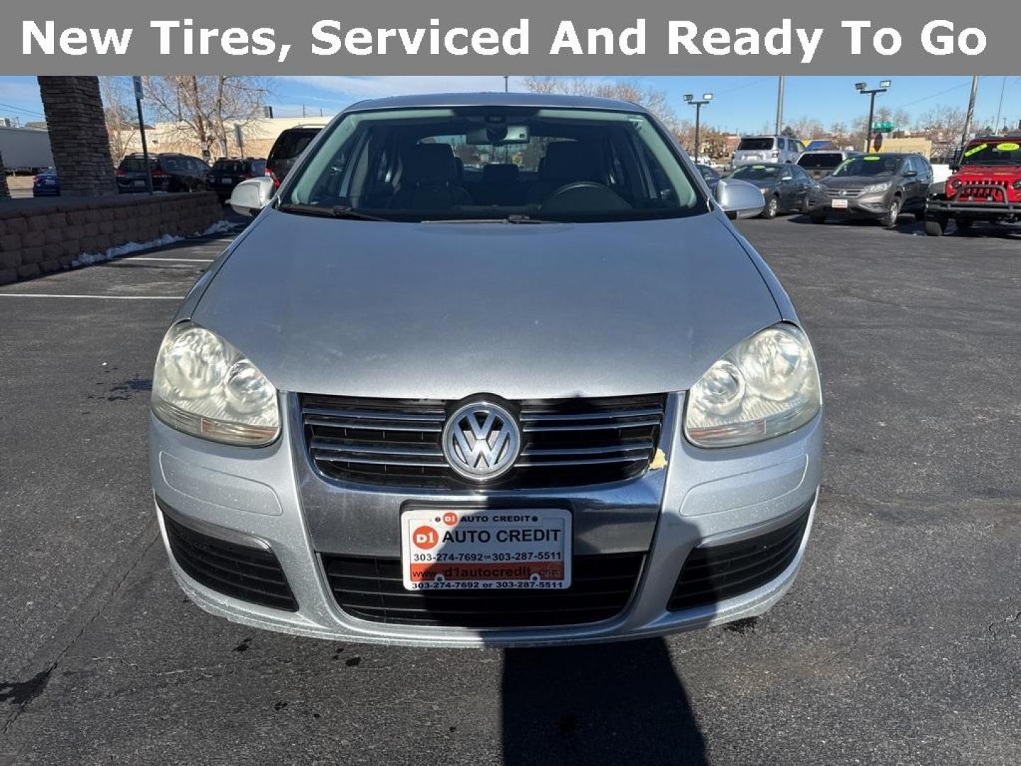 2005 Platinum Gray /Gray Volkswagen Jetta 2.5 (3VWSF71K95M) with an 2.5L I5 SMPI DOHC engine, Manual transmission, located at 8595 Washington St., Thornton, CO, 80229, (303) 287-5511, 39.852348, -104.978447 - 2005 Volkswagen Jetta FWD MANUAL TRANSMISSION. This car has ben inspected and runs like a top. Newer clutch, new tires, everything works as it should. Non turbo engine.<br><br> Leather, Heated Seats, 2.5L I5 SMPI DOHC, 5-Speed Manual, Gray w/Leather Seating Surfaces, Power Tilt and Slide Glass Sun - Photo#1