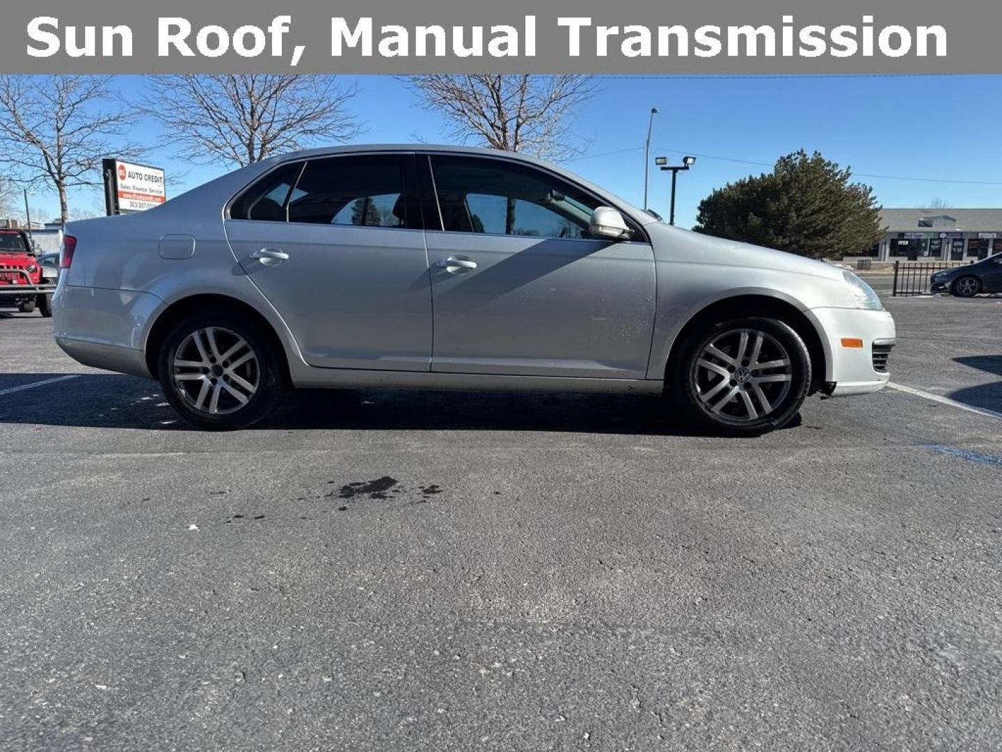 2005 Platinum Gray /Gray Volkswagen Jetta 2.5 (3VWSF71K95M) with an 2.5L I5 SMPI DOHC engine, Manual transmission, located at 8595 Washington St., Thornton, CO, 80229, (303) 287-5511, 39.852348, -104.978447 - 2005 Volkswagen Jetta FWD MANUAL TRANSMISSION. This car has ben inspected and runs like a top. Newer clutch, new tires, everything works as it should. Non turbo engine.<br><br> Leather, Heated Seats, 2.5L I5 SMPI DOHC, 5-Speed Manual, Gray w/Leather Seating Surfaces, Power Tilt and Slide Glass Sun - Photo#3