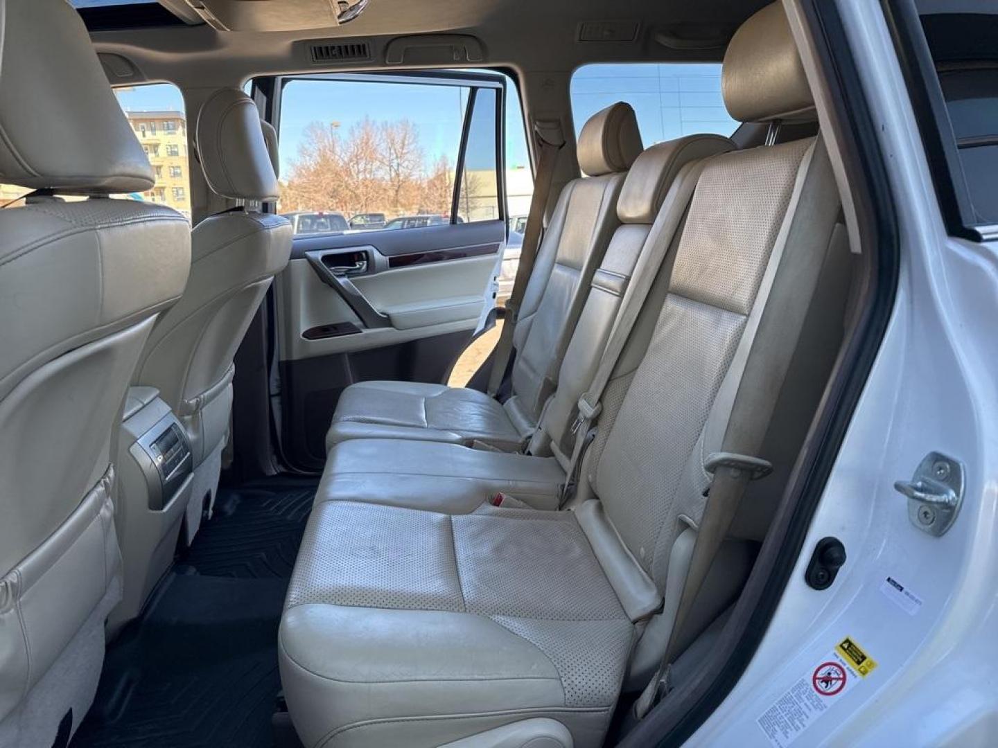 2010 White Lexus GX 460 (JTJBM7FX7A5) with an 4.6L V8 DOHC Dual VVT-i 32V engine, Automatic transmission, located at 8595 Washington St., Thornton, CO, 80229, (303) 287-5511, 39.852348, -104.978447 - 2010 Lexus GX 4WD<br><br>D1 Auto NEVER charges dealer fees! All cars have clean titles and have been inspected for mechanical issues. We have financing for everyone. Good credit, bad credit, first time buyers.<br><br>Please call Lakewood Location 303-274-7692 or Thornton 303-287-5511 to schedule a t - Photo#19