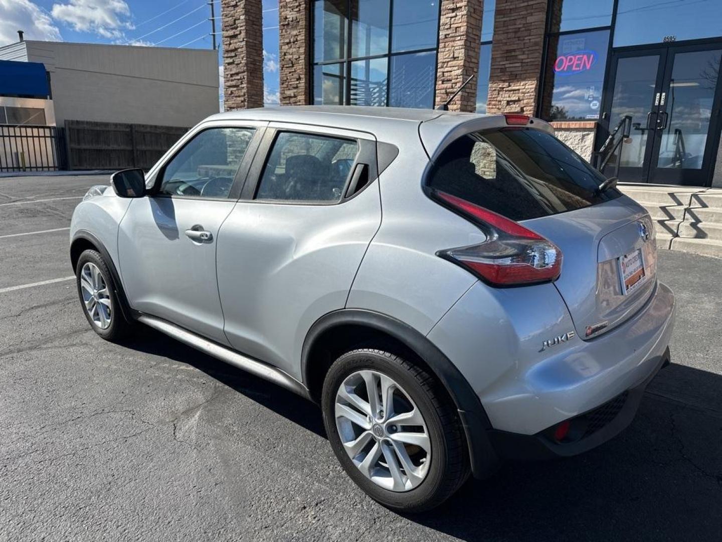 2016 Brilliant Silver Nissan Juke S (JN8AF5MR0GT) with an I4 engine, CVT transmission, located at 10890 W. Colfax Ave., Lakewood, CO, 80215, (303) 274-7692, 39.739914, -105.120132 - 2016 Nissan JukeD1 Auto NEVER charges dealer fees! All cars have clean titles and have been inspected for mechanical issues. We have financing for everyone. Good credit, bad credit, first time buyers.Clean CARFAX.Please call Lakewood Location 303-274-7692 or Thornton 303-287-5511 to schedule a test - Photo#6