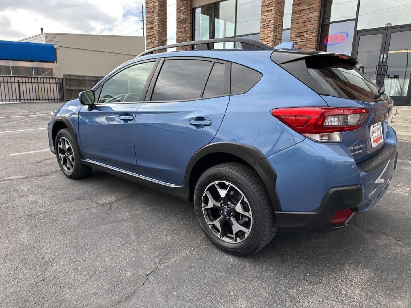 2020 Quartz Blue Pearl /Gray W/Orange Stitching Subaru Crosstrek Premium (JF2GTAPC1L8) with an 2.0L DOHC engine, CVT transmission, located at 8595 Washington St., Thornton, CO, 80229, (303) 287-5511, 39.852348, -104.978447 - Clean Title and in excellent condition! Non smoker and non pet car. <br><br>Backup Camera, Subaru Eyesight with Collision Avoidance and adaptive cruise control.<br><br>Awards:<br> * ALG Residual Value Awards, Residual Value Awards - Photo#7