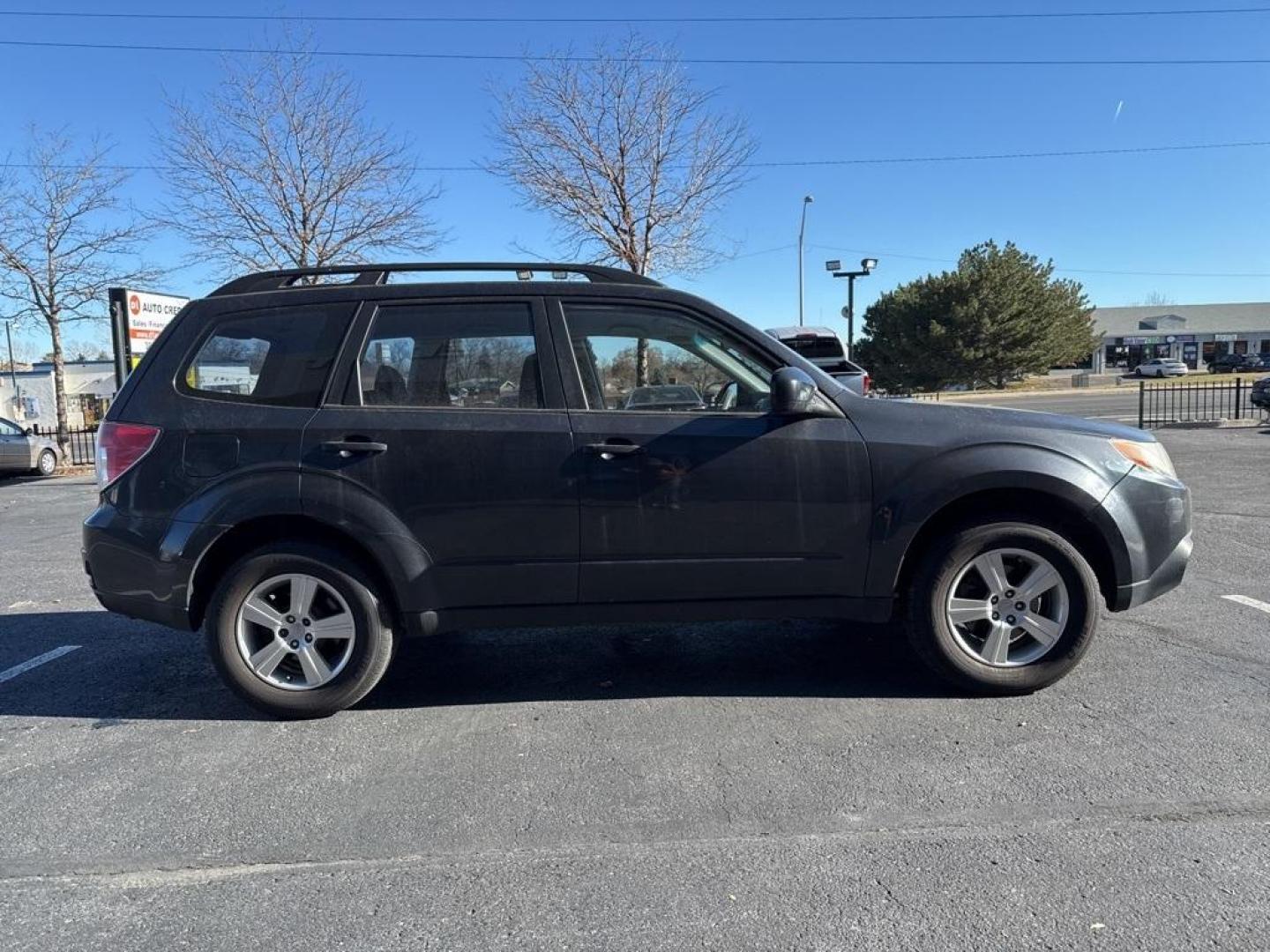 2012 Dark Gray Metallic /Platinum Subaru Forester 2.5X (JF2SHBBC1CH) with an 2.5L 4-Cylinder DOHC 16V VVT engine, Automatic transmission, located at 8595 Washington St., Thornton, CO, 80229, (303) 287-5511, 39.852348, -104.978447 - 2012 Subaru Forester AWD All Cars Have Clean Titles And Are Serviced Before Sale., Non Smoker, No Pet Odor Or Hair, Forester 2.5X, AWD.<br><br>D1 Auto NEVER charges dealer fees! All cars have clean titles and have been inspected for mechanical issues. We have financing for everyone. Good credit, bad - Photo#3