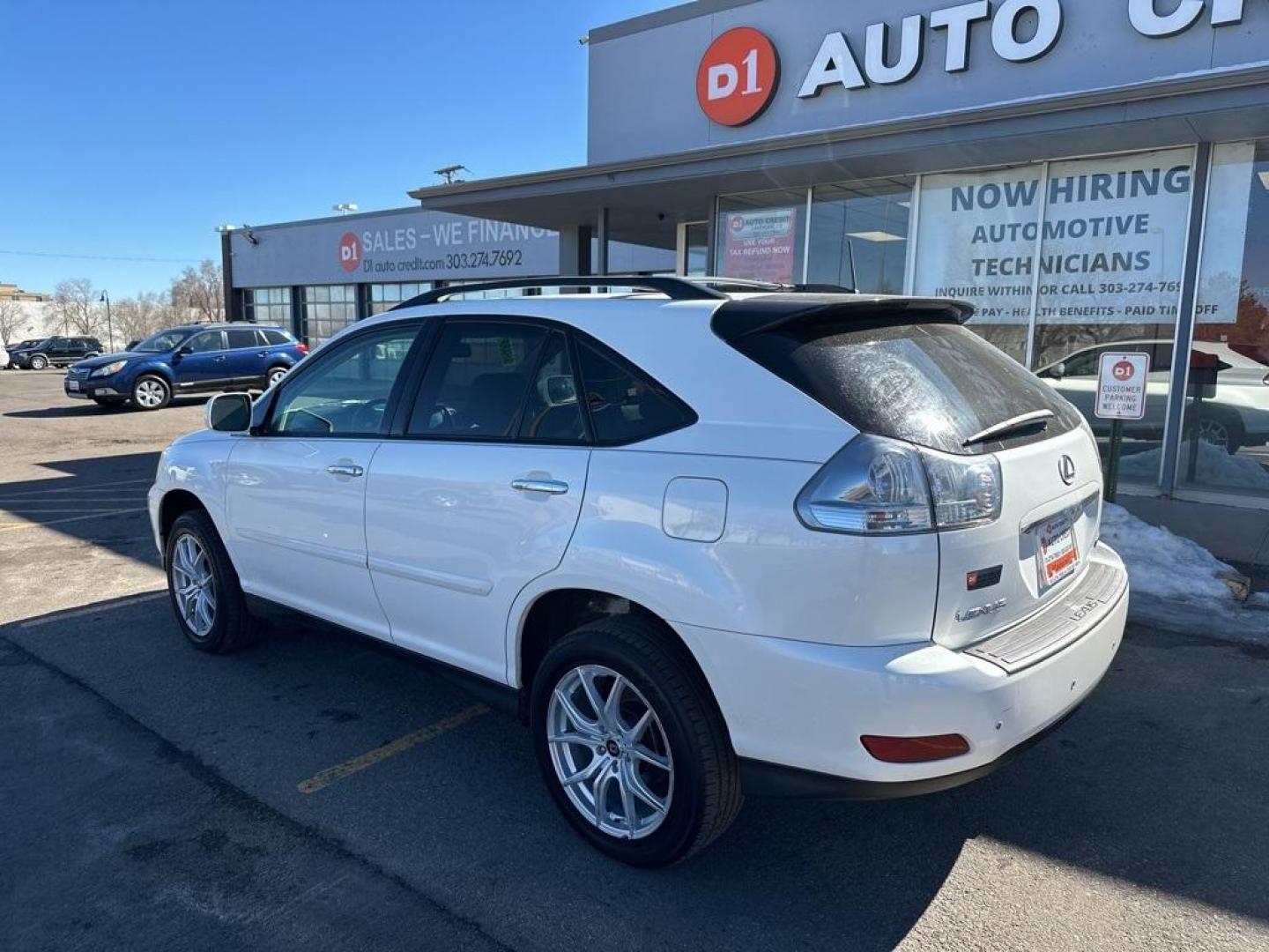 2008 Crystal White /Light Gray Lexus RX 350 (2T2HK31U38C) with an 3.5L V6 SFI engine, Automatic transmission, located at 8595 Washington St., Thornton, CO, 80229, (303) 287-5511, 39.852348, -104.978447 - 2008 Lexus RX<br><br>D1 Auto NEVER charges dealer fees! All cars have clean titles and have been inspected for mechanical issues. We have financing for everyone. Good credit, bad credit, first time buyers.<br>Odometer is 8126 miles below market average!<br>Please call or text 303-287-5511 to schedul - Photo#3