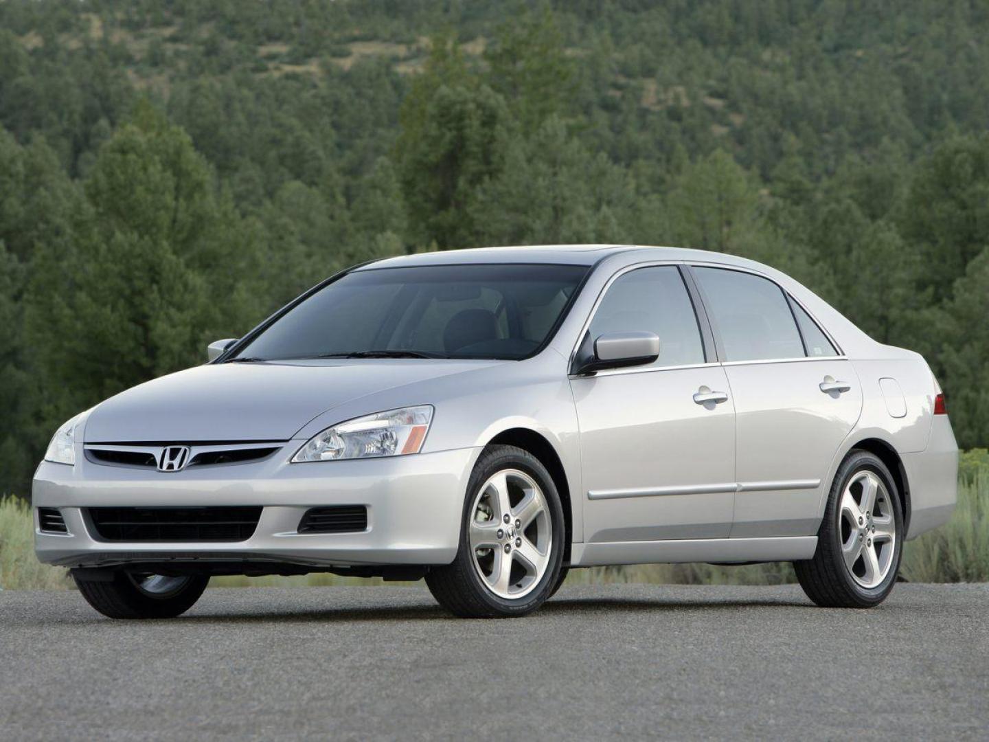 2006 Graphite Pearl Honda Accord EX-L (1HGCM66596A) with an 3.0L V6 SOHC VTEC 24V engine, Automatic transmission, located at 10890 W. Colfax Ave., Lakewood, CO, 80215, (303) 274-7692, 39.739914, -105.120132 - 2006 Honda Accord FWD 3.0 3.0L V6 SOHC VTEC 24V, Leather.D1 Auto NEVER charges dealer fees! All cars have clean titles and have been inspected for mechanical issues. We have financing for everyone. Good credit, bad credit, first time buyers.Please call Lakewood Location 303-274-7692 or Thornton 303- - Photo#0