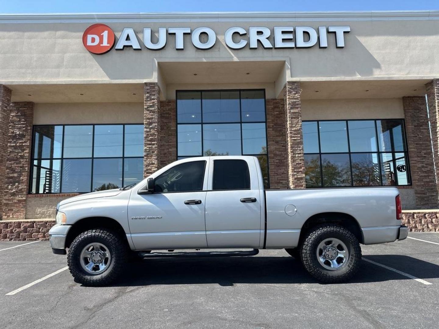 2003 Bright Silver Metallic Clearcoat /Taupe Dodge Ram 1500 ST (1D7HU18N23S) with an Next Generation Magnum 4.7L V8 engine, Automatic transmission, located at 8595 Washington St., Thornton, CO, 80229, (303) 287-5511, 39.852348, -104.978447 - 2003 Dodge Ram 1500<br><br>D1 Auto NEVER charges dealer fees! All cars have clean titles and have been inspected for mechanical issues. We have financing for everyone. Good credit, bad credit, first time buyers.<br>CARFAX One-Owner.<br>Please call Lakewood Location 303-274-7692 or Thornton 303-287-5 - Photo#0