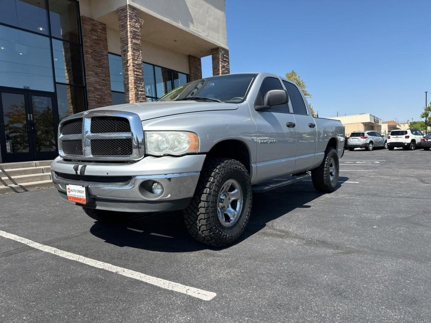 2003 Bright Silver Metallic Clearcoat /Taupe Dodge Ram 1500 ST (1D7HU18N23S) with an Next Generation Magnum 4.7L V8 engine, Automatic transmission, located at 8595 Washington St., Thornton, CO, 80229, (303) 287-5511, 39.852348, -104.978447 - 2003 Dodge Ram 1500<br><br>D1 Auto NEVER charges dealer fees! All cars have clean titles and have been inspected for mechanical issues. We have financing for everyone. Good credit, bad credit, first time buyers.<br>CARFAX One-Owner.<br>Please call Lakewood Location 303-274-7692 or Thornton 303-287-5 - Photo#1