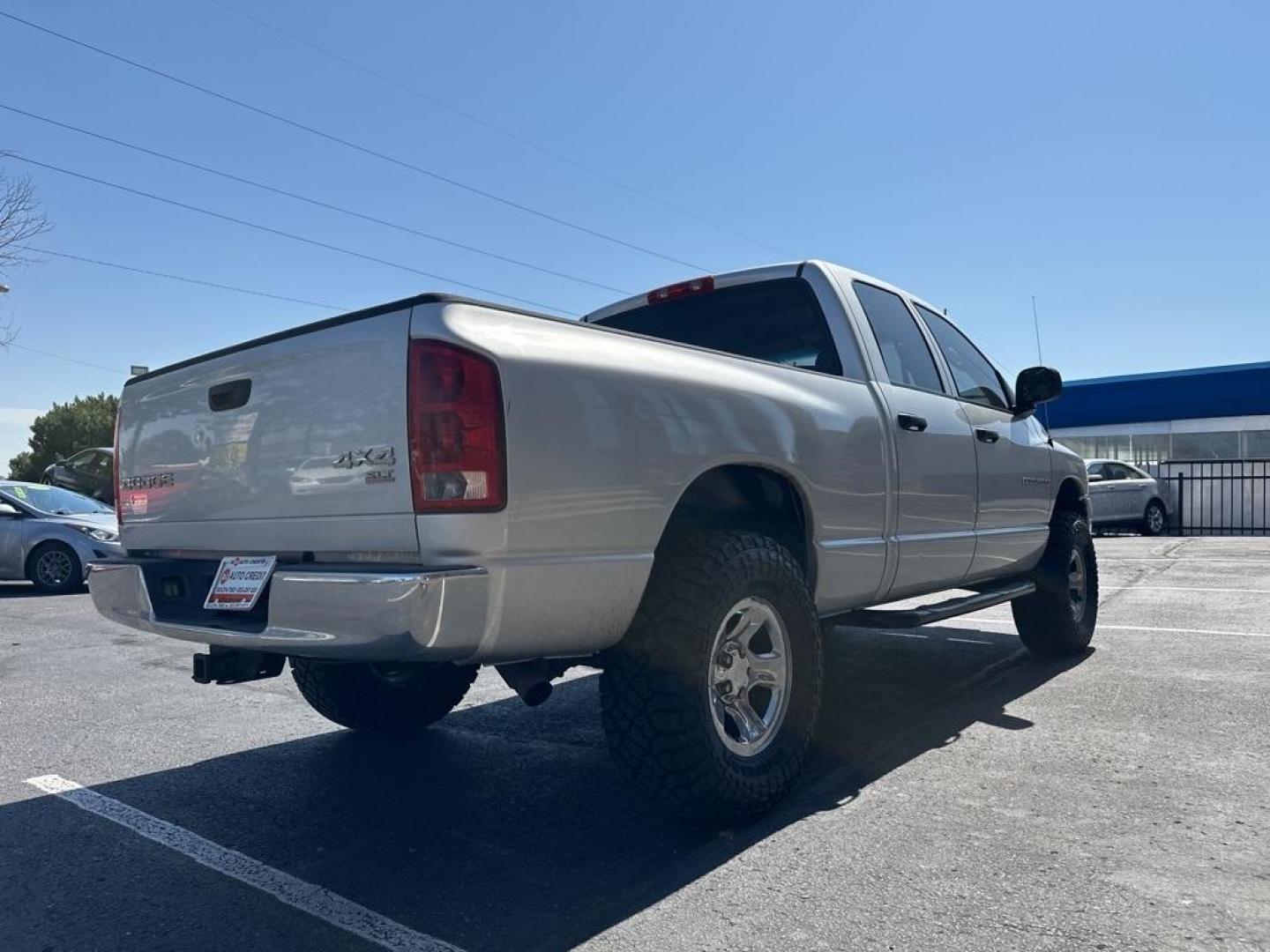 2003 Bright Silver Metallic Clearcoat /Taupe Dodge Ram 1500 ST (1D7HU18N23S) with an Next Generation Magnum 4.7L V8 engine, Automatic transmission, located at 8595 Washington St., Thornton, CO, 80229, (303) 287-5511, 39.852348, -104.978447 - 2003 Dodge Ram 1500<br><br>D1 Auto NEVER charges dealer fees! All cars have clean titles and have been inspected for mechanical issues. We have financing for everyone. Good credit, bad credit, first time buyers.<br>CARFAX One-Owner.<br>Please call Lakewood Location 303-274-7692 or Thornton 303-287-5 - Photo#5