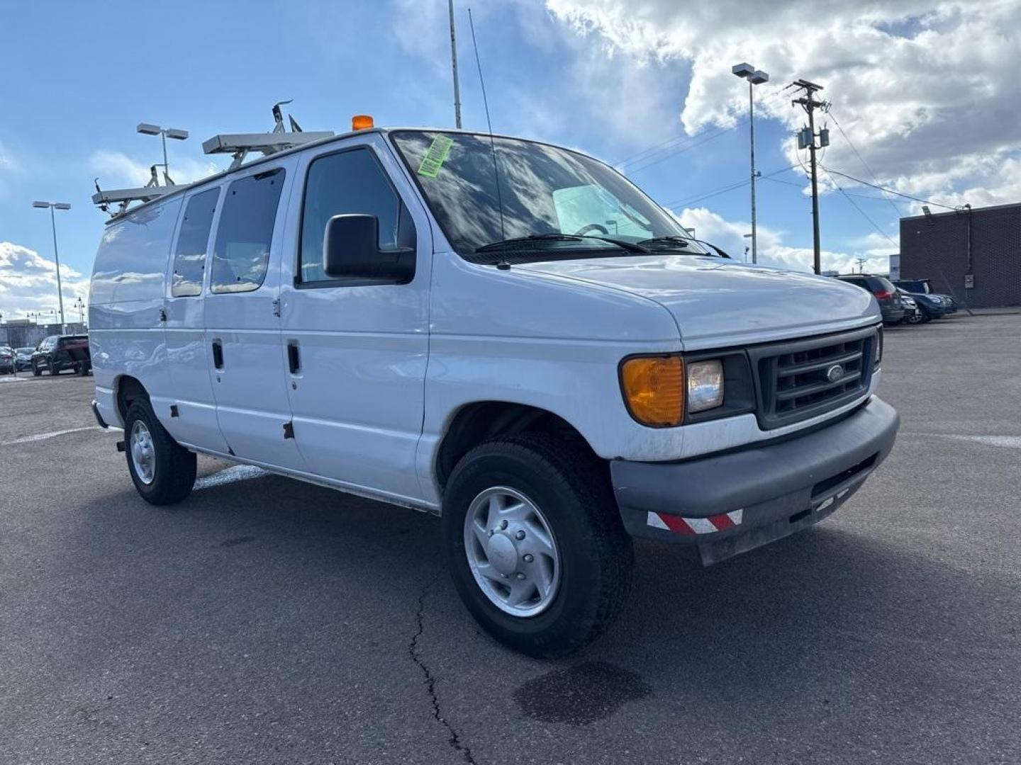 2007 Oxford White Clearcoat /Medium Pebble Ford E-250 (1FTNE24L67D) with an 5.4L V8 EFI engine, Automatic transmission, located at 8595 Washington St., Thornton, CO, 80229, (303) 287-5511, 39.852348, -104.978447 - 2007 Ford E-250 CARFAX One-Owner. RWD<br><br>D1 Auto NEVER charges dealer fees! All cars have clean titles and have been inspected for mechanical issues. We have financing for everyone. Good credit, bad credit, first time buyers.<br><br>Please call Lakewood Location 303-274-7692 or Thornton 303-287- - Photo#6