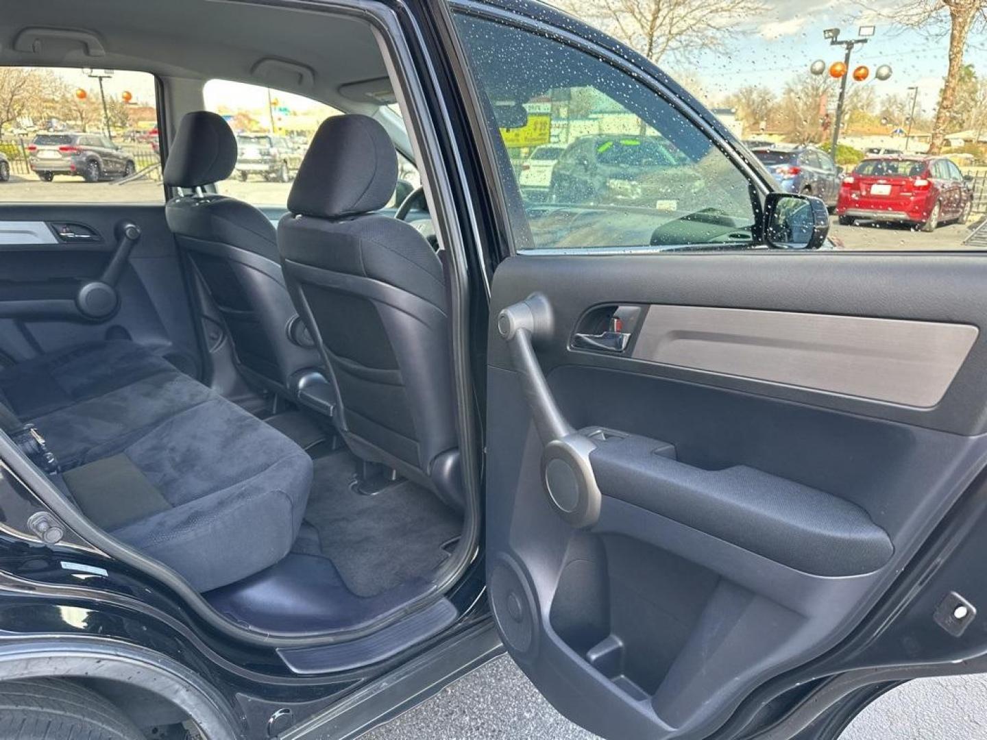 2011 Crystal Black Pearl /Actual Honda CR-V SE (5J6RE4H42BL) with an 2.4L I4 DOHC 16V i-VTEC engine, Automatic transmission, located at 8595 Washington St., Thornton, CO, 80229, (303) 287-5511, 39.852348, -104.978447 - 2011 Honda CR-V IN MINT CONDITION! <br><br>All Wheel Drive, All Cars Have Clean Titles And Are Serviced Before Sale., Non Smoker, No Pet Odor Or Hair, AWD.<br><br>D1 Auto NEVER charges dealer fees! All cars have clean titles and have been inspected for mechanical issues. We have financing for everyo - Photo#16