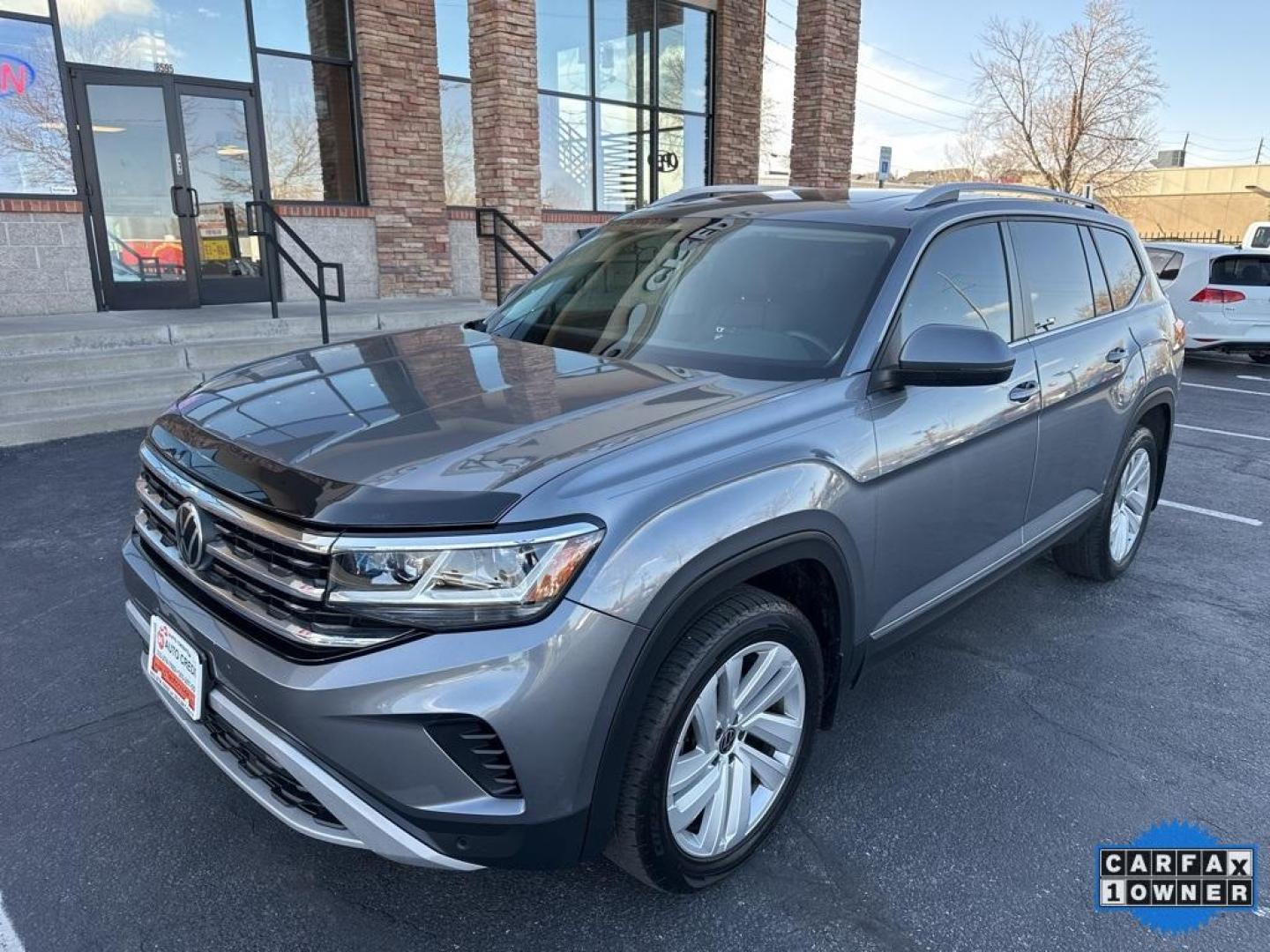 2021 Platinum Gray Metallic /Mauro Brown Volkswagen Atlas SEL (1V2BR2CA1MC) with an 3.6L V6 engine, Automatic transmission, located at 8595 Washington St., Thornton, CO, 80229, (303) 287-5511, 39.852348, -104.978447 - 2021 Volkswagen Atlas SEL, WITH CAPTAINS CHAIRS<br><br>All Cars Have Clean Titles And Are Serviced Before Sale., CarfaxOne Owner, No Accidents, Apple/Android Car Play, New Tires, Blind Spot Monitoring, Backup Camera, Leather, Heated Seats, Collision Warning, Bluetooth/ With Bluetooth Audio, Power Se - Photo#1