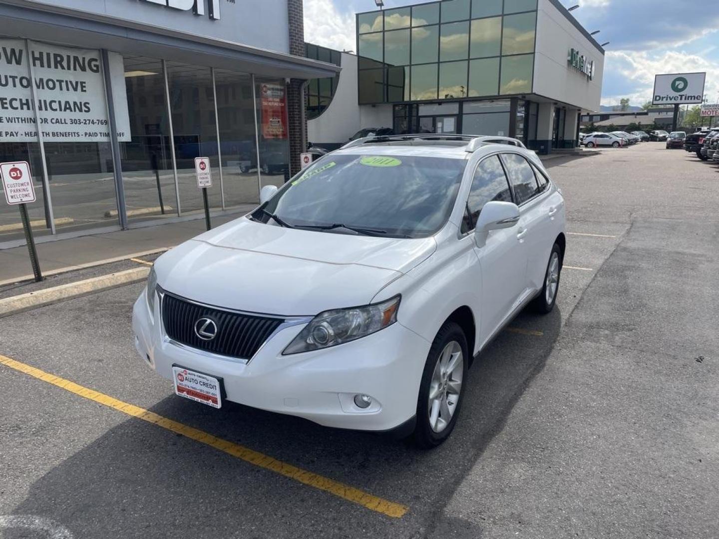 2011 White /Actual Lexus RX 350 (2T2BK1BA7BC) with an 3.5L V6 DOHC Dual VVT-i 24V engine, Automatic transmission, located at 8595 Washington St., Thornton, CO, 80229, (303) 287-5511, 39.852348, -104.978447 - 2011 Lexus RX<br><br>D1 Auto NEVER charges dealer fees! All cars have clean titles and have been inspected for mechanical issues. We have financing for everyone. Good credit, bad credit, first time buyers.<br><br>Please call Lakewood Location 303-274-7692 or Thornton 303-287-5511 to schedule a test - Photo#1
