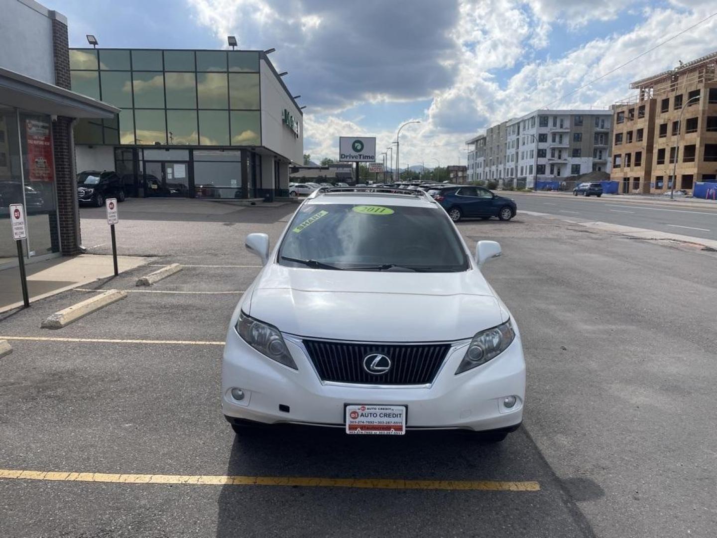 2011 White /Actual Lexus RX 350 (2T2BK1BA7BC) with an 3.5L V6 DOHC Dual VVT-i 24V engine, Automatic transmission, located at 8595 Washington St., Thornton, CO, 80229, (303) 287-5511, 39.852348, -104.978447 - 2011 Lexus RX<br><br>D1 Auto NEVER charges dealer fees! All cars have clean titles and have been inspected for mechanical issues. We have financing for everyone. Good credit, bad credit, first time buyers.<br><br>Please call Lakewood Location 303-274-7692 or Thornton 303-287-5511 to schedule a test - Photo#2