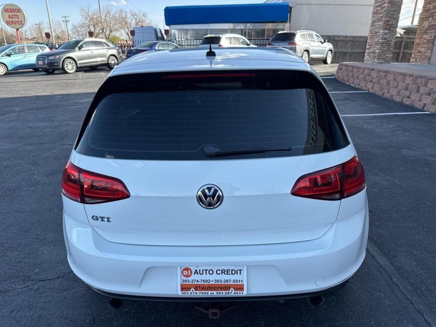 2016 Pure White /Titan Black Volkswagen Golf GTI SE (3VW5T7AUXGM) with an 2.0L TSI engine, Manual transmission, located at 8595 Washington St., Thornton, CO, 80229, (303) 287-5511, 39.852348, -104.978447 - 2016 Volkswagen Golf GTI SE with Zero Modifications.<br><br>All Cars Have Clean Titles And Are Serviced Before Sale., All Books and Keys, Backup Camera, Leather, Heated Seats, Bluetooth/ With Bluetooth Audio, Non Smoker, No Pet Odor Or Hair, 6-Speed Manual, Power moonroof.<br><br>D1 Auto NEVER charg - Photo#6