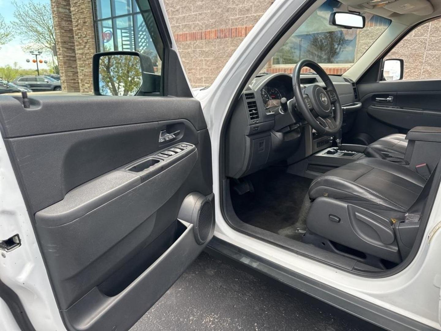 2012 Bright White Clearcoat /Dark Slate Gray Interior Jeep Liberty Sport (1C4PJMAK0CW) with an PowerTech 3.7L V6 engine, Automatic transmission, located at 8595 Washington St., Thornton, CO, 80229, (303) 287-5511, 39.852348, -104.978447 - 2012 Jeep Liberty<br><br>D1 Auto NEVER charges dealer fees! All cars have clean titles and have been inspected for mechanical issues. We have financing for everyone. Good credit, bad credit, first time buyers.<br><br>Please call Lakewood Location 303-274-7692 or Thornton 303-287-5511 to schedule a t - Photo#22