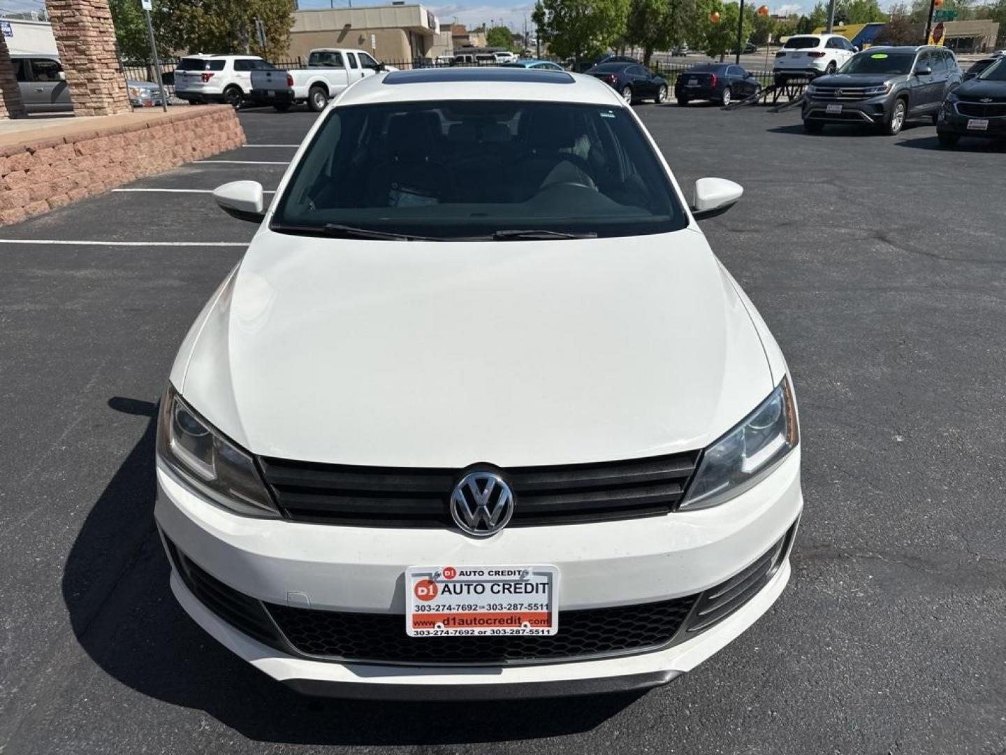 2013 Candy White /Titan Black Volkswagen Jetta GLI (3VW5A7AJ0DM) with an 2.0L TSI DOHC engine, Manual transmission, located at 8595 Washington St., Thornton, CO, 80229, (303) 287-5511, 39.852348, -104.978447 - 2013 Volkswagen Jetta GLI Manual Trasmission<br><br>All Cars Have Clean Titles And Are Serviced Before Sale., Clean Carfax, No Accident, Backup Camera, Leather, Heated Seats, Bluetooth/ With Bluetooth Audio, Non Smoker, No Pet Odor Or Hair, Jetta GLI, 6-Speed Manual, Navigation System, Power moonroo - Photo#3