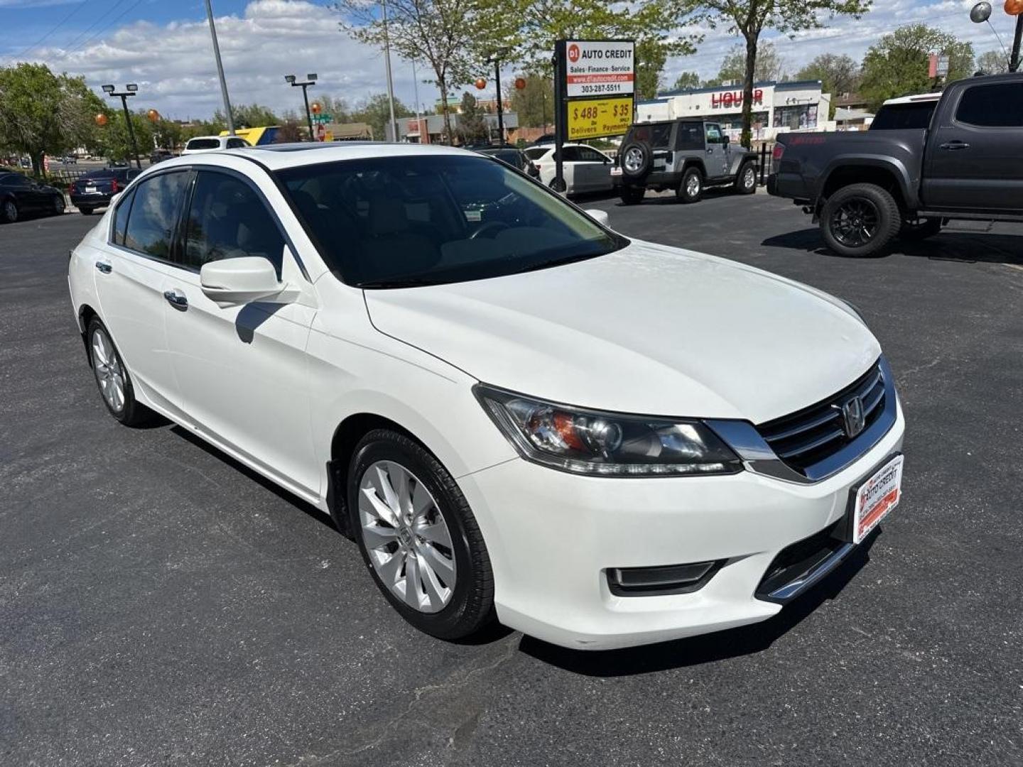 2013 White Orchid Pearl /Ivory Honda Accord EX-L (1HGCR3F82DA) with an 3.5L V6 SOHC i-VTEC 24V engine, Automatic transmission, located at 8595 Washington St., Thornton, CO, 80229, (303) 287-5511, 39.852348, -104.978447 - 2013 Honda Accord EX-L V6 Fully Serviced<br><br>All Cars Have Clean Titles And Are Serviced Before Sale., Clean Carfax, No Accident, New Tires, Backup Camera, Leather, Heated Seats, Bluetooth/ With Bluetooth Audio, New Brakes, Non Smoker, No Pet Odor Or Hair, Accord EX-L, 3.5L V6 SOHC i-VTEC 24V, Po - Photo#3