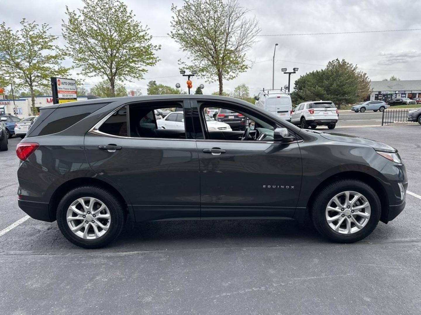 2018 Nightfall Gray Metallic /Jet Black Chevrolet Equinox LT (2GNAXSEV8J6) with an 1.5L DOHC engine, Automatic transmission, located at 8595 Washington St., Thornton, CO, 80229, (303) 287-5511, 39.852348, -104.978447 - 2018 Chevrolet Equinox All Wheel Drive<br><br>All Cars Have Clean Titles And Are Serviced Before Sale., Clean Carfax, No Accident, Backup Camera, Non Smoker, No Pet Odor Or Hair, Equinox LT, AWD.<br><br>D1 Auto NEVER charges dealer fees! All cars have clean titles and have been inspected for mechani - Photo#5