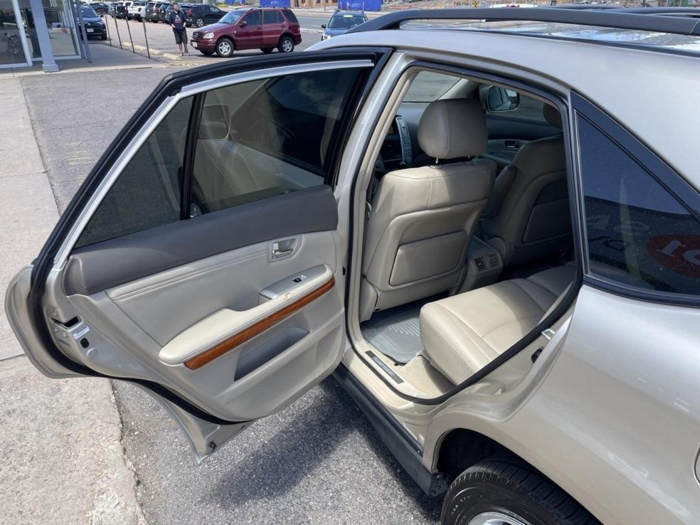 2008 Gold /Ivory Lexus RX 350 (2T2HK31U68C) with an 3.5L V6 SFI engine, Automatic transmission, located at 10890 W. Colfax Ave., Lakewood, CO, 80215, (303) 274-7692, 39.739914, -105.120132 - 2008 Lexus RXD1 Auto NEVER charges dealer fees! All cars have clean titles and have been inspected for mechanical issues. We have financing for everyone. Good credit, bad credit, first time buyers.Odometer is 19354 miles below market average!Please call Lakewood Location 303-274-7692 or Thornton 303 - Photo#19