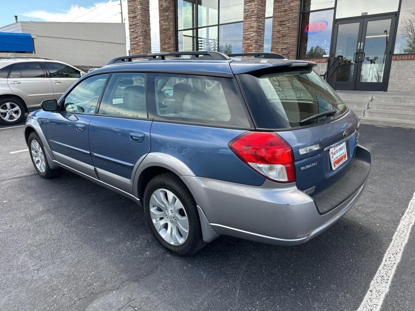 2008 Blue Subaru Outback 2.5i (4S4BP62C487) with an 2.5L H4 SMPI SOHC engine, Automatic transmission, located at 8595 Washington St., Thornton, CO, 80229, (303) 287-5511, 39.852348, -104.978447 - 2008 Subaru Outback<br><br>D1 Auto NEVER charges dealer fees! All cars have clean titles and have been inspected for mechanical issues. We have financing for everyone. Good credit, bad credit, first time buyers.<br>Clean CARFAX. Odometer is 16125 miles below market average!<br>Please call Lakewood L - Photo#7