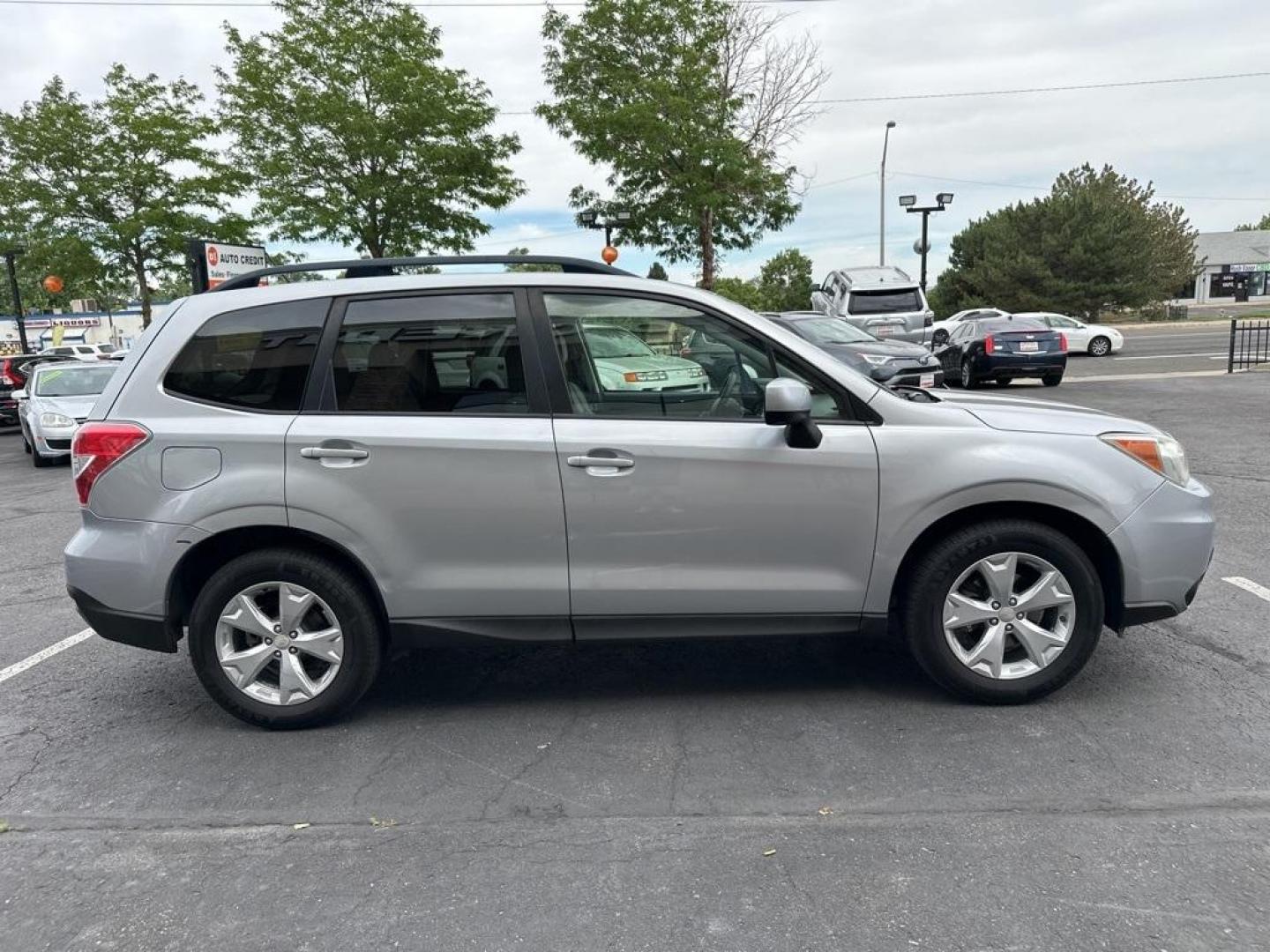 2015 Ice Silver Metallic /Gray Subaru Forester 2.5i Premium (JF2SJADC4FH) with an 2.5L 4-Cylinder DOHC 16V VVT engine, CVT transmission, located at 8595 Washington St., Thornton, CO, 80229, (303) 287-5511, 39.852348, -104.978447 - 2015 Subaru Forester<br><br>D1 Auto NEVER charges dealer fees! All cars have clean titles and have been inspected for mechanical issues. We have financing for everyone. Good credit, bad credit, first time buyers.<br>Clean CARFAX.<br>Please call Lakewood Location 303-274-7692 or Thornton 303-287-5511 - Photo#4