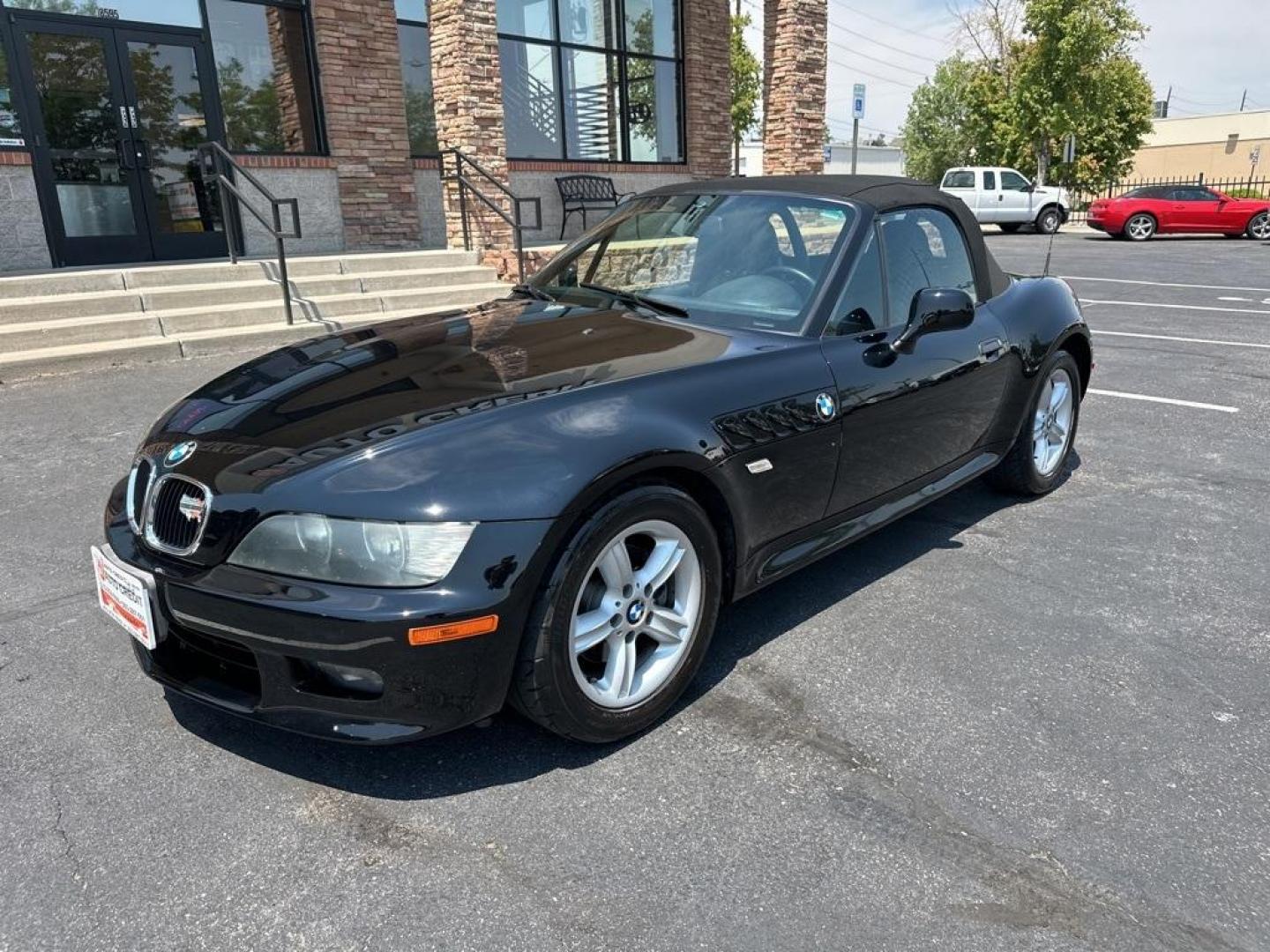 2001 Jet Black /Black BMW Z3 2.5i (WBACN33461L) with an 2.5L I6 SMPI DOHC engine, Manual transmission, located at 8595 Washington St., Thornton, CO, 80229, (303) 287-5511, 39.852348, -104.978447 - 2001 BMW Z3 In unbelivable condition inside and out!! New clutch, New Struts, Fully serviced and in perfect running condition. Everything works as it should. No cracking on any seals anywher on the car. Seats and carpet look as if they have never been sat in. 4 keys and owners manual present. Afterm - Photo#0