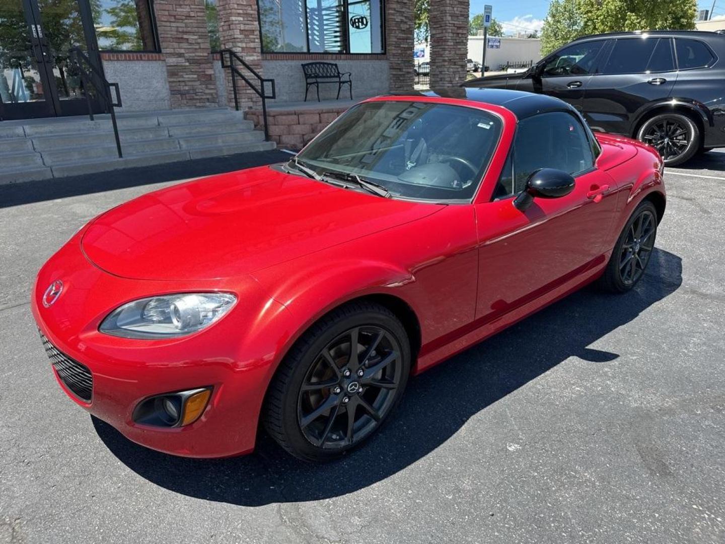 2012 Velocity Red Mica /Black Mazda Miata PRHT Special Edition (JM1NC2SF7C0) with an 2.0L I4 DOHC VVT 16V engine, Automatic transmission, located at 8595 Washington St., Thornton, CO, 80229, (303) 287-5511, 39.852348, -104.978447 - 2012 Mazda Miata Special Edition, Hard Top!! Only 31k Miles. Only 450 sold in the United States. Velocity Red Mica with retractible hard top convertible. <br><br>All Cars Have Clean Titles And Are Serviced Before Sale., Leather, Heated Seats, Bluetooth/ With Bluetooth Audio, Non Smoker, No Pet Odor - Photo#9