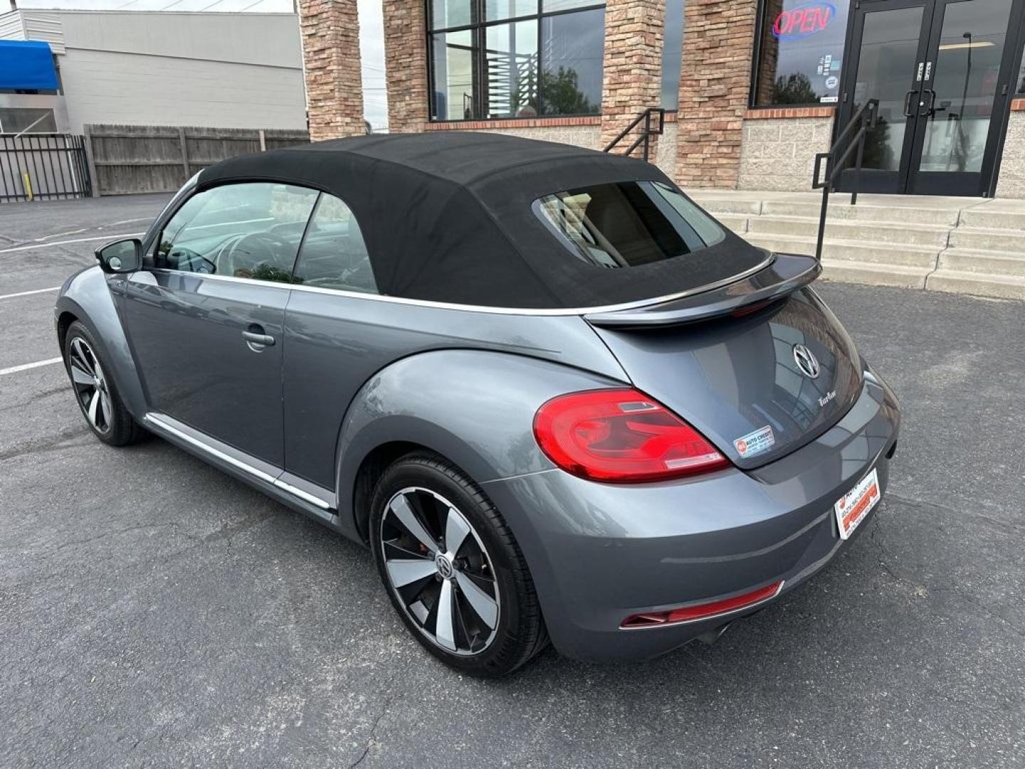 2015 Platinum Gray Metallic/Black Roof /Black Quartz Volkswagen Beetle 2.0T R-Line (3VW7S7AT4FM) with an 2.0L TSI 210 hp engine, Automatic transmission, located at 8595 Washington St., Thornton, CO, 80229, (303) 287-5511, 39.852348, -104.978447 - 2015 Volkswagen Beetle Convertible In unbelievable condition. This car shows absoulutley no signs of wear and has all its accessories. Fully serviced, new brakes, new tires. Very fun and fast. No accidents.<br>All Cars Have Clean Titles And Are Serviced Before Sale., Clean Carfax, No Accident, All B - Photo#10