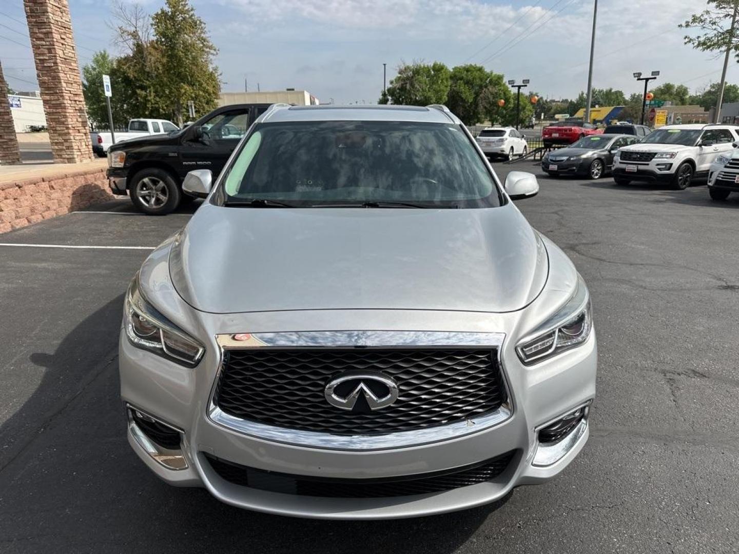 2019 Liquid Platinum /Graphite INFINITI QX60 LUXE (5N1DL0MM2KC) with an 3.5L V6 engine, CVT transmission, located at 8595 Washington St., Thornton, CO, 80229, (303) 287-5511, 39.852348, -104.978447 - 2019 INFINITI QX60, All Wheel Drive, 3rd Row Seat and in mint condition inside and out! <br>All Cars Have Clean Titles And Are Serviced Before Sale., <br>Clean Carfax, No Accident, Apple/Android Car Play, Blind Spot Monitoring, Backup Camera, Leather, Heated Seats, Bluetooth/ With Bluetooth Audio, N - Photo#2