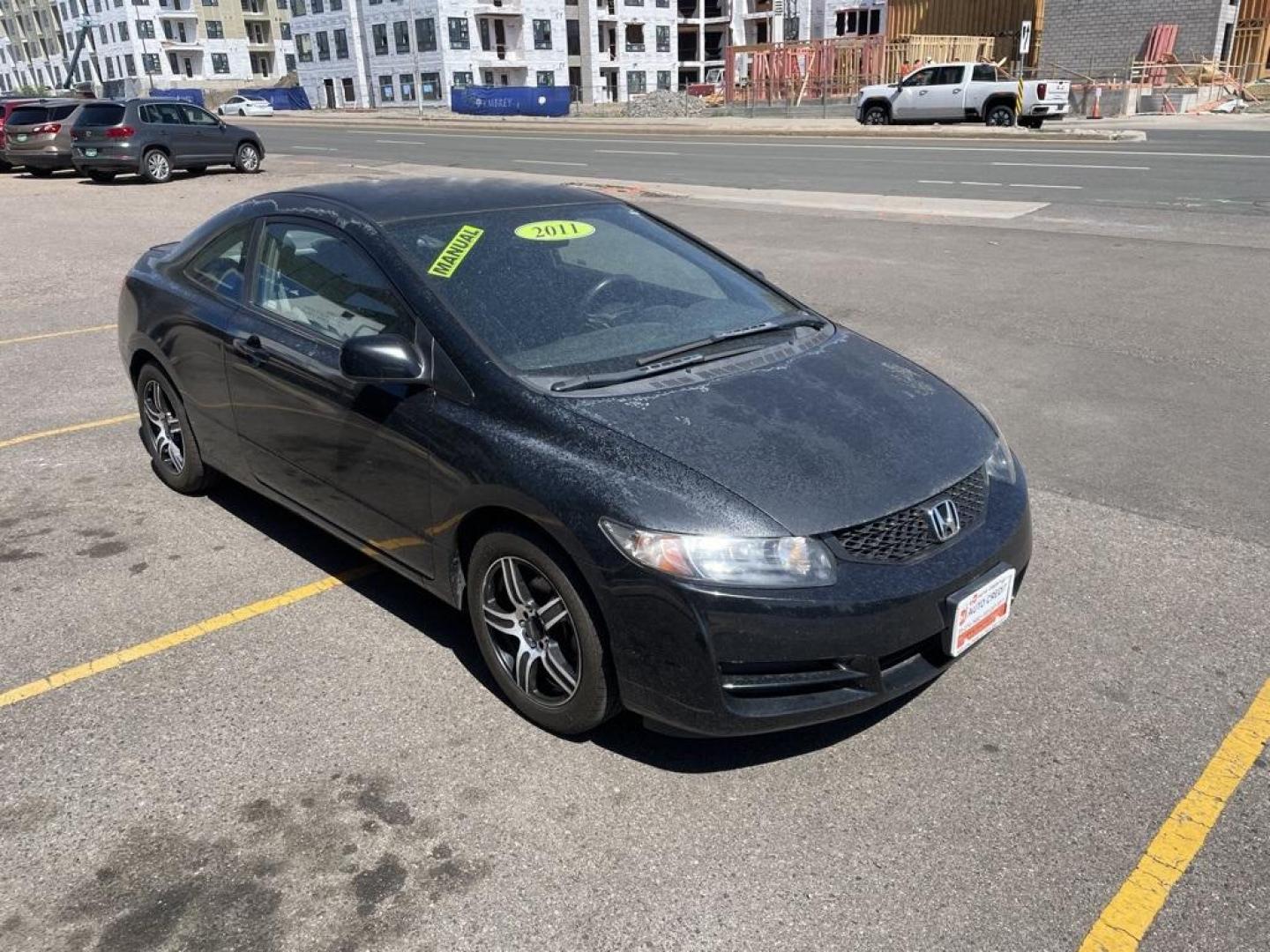 2011 Crystal Black Pearl Honda Civic LX (2HGFG1A6XBH) with an 1.8L I4 SOHC 16V i-VTEC engine, Manual transmission, located at 8595 Washington St., Thornton, CO, 80229, (303) 287-5511, 39.852348, -104.978447 - 2011 Honda Civic<br><br>D1 Auto NEVER charges dealer fees! All cars have clean titles and have been inspected for mechanical issues. We have financing for everyone. Good credit, bad credit, first time buyers.<br>Clean CARFAX.<br>Please call Lakewood Location 303-274-7692 or Thornton 303-287-5511 to - Photo#3