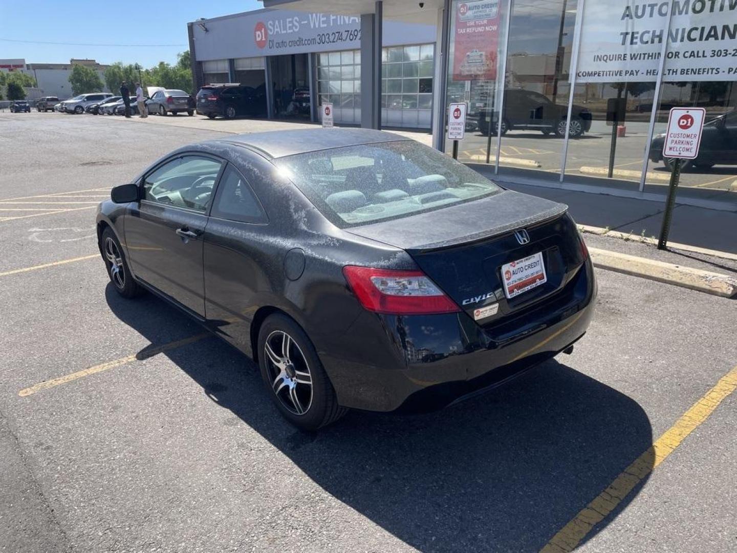 2011 Crystal Black Pearl Honda Civic LX (2HGFG1A6XBH) with an 1.8L I4 SOHC 16V i-VTEC engine, Manual transmission, located at 8595 Washington St., Thornton, CO, 80229, (303) 287-5511, 39.852348, -104.978447 - 2011 Honda Civic<br><br>D1 Auto NEVER charges dealer fees! All cars have clean titles and have been inspected for mechanical issues. We have financing for everyone. Good credit, bad credit, first time buyers.<br>Clean CARFAX.<br>Please call Lakewood Location 303-274-7692 or Thornton 303-287-5511 to - Photo#7