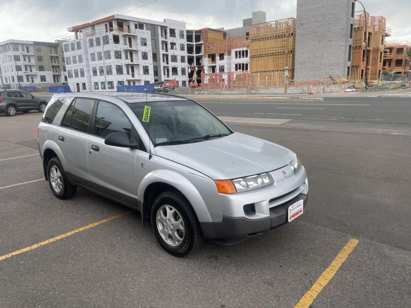 2004 Silver Nickel /Grey Saturn VUE Base (5GZCZ23DX4S) with an 2.2L I4 MPI DOHC engine, Manual transmission, located at 8595 Washington St., Thornton, CO, 80229, (303) 287-5511, 39.852348, -104.978447 - 2004 Saturn VUE<br><br>D1 Auto NEVER charges dealer fees! All cars have clean titles and have been inspected for mechanical issues. We have financing for everyone. Good credit, bad credit, first time buyers.<br>CARFAX One-Owner.<br>Please call Lakewood Location 303-274-7692 or Thornton 303-287-5511 - Photo#3