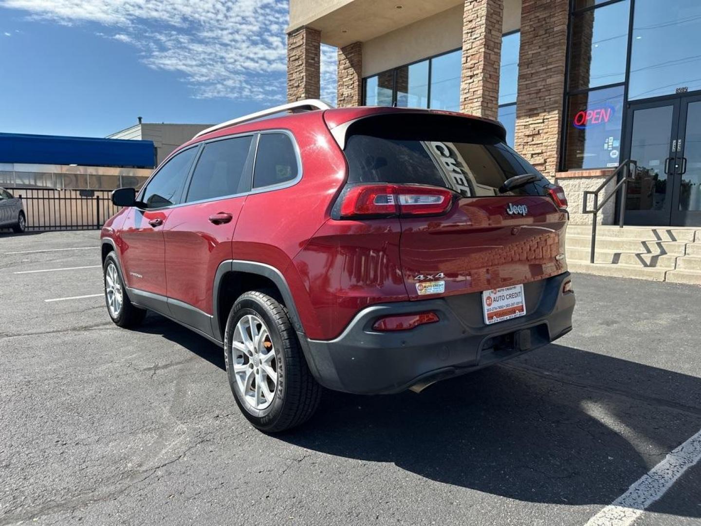 2017 Deep Cherry Red Crystal Pearlcoat /Black Jeep Cherokee Latitude (1C4PJMCB9HW) with an 2.4L I4 MultiAir engine, Automatic transmission, located at 10890 W. Colfax Ave., Lakewood, CO, 80215, (303) 274-7692, 39.739914, -105.120132 - 2017 Jeep Cherokee 4WDD1 Auto NEVER charges dealer fees! All cars have clean titles and have been inspected for mechanical issues. We have financing for everyone. Good credit, bad credit, first time buyers.Clean CARFAX.Please call Lakewood Location 303-274-7692 or Thornton 303-287-5511 to schedule a - Photo#7