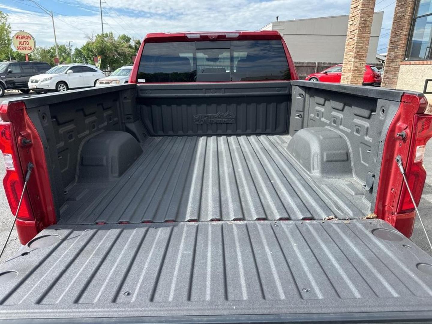 2023 Radiant Red Tintcoat /Jet Black Chevrolet Silverado 1500 High Country (3GCUDJE80PG) with an 3.0L I6 engine, Automatic transmission, located at 8595 Washington St., Thornton, CO, 80229, (303) 287-5511, 39.852348, -104.978447 - 2023 Chevrolet Silverado 1500 3.0 Diesel in like new condition. Fully loaded! <br>All Cars Have Clean Titles And Are Serviced Before Sale., CarfaxOne Owner, No Accidents, Apple/Android Car Play, All Books and Keys, Blind Spot Monitoring, Backup Camera, Leather, Collision Warning, Heated and Ventilat - Photo#21