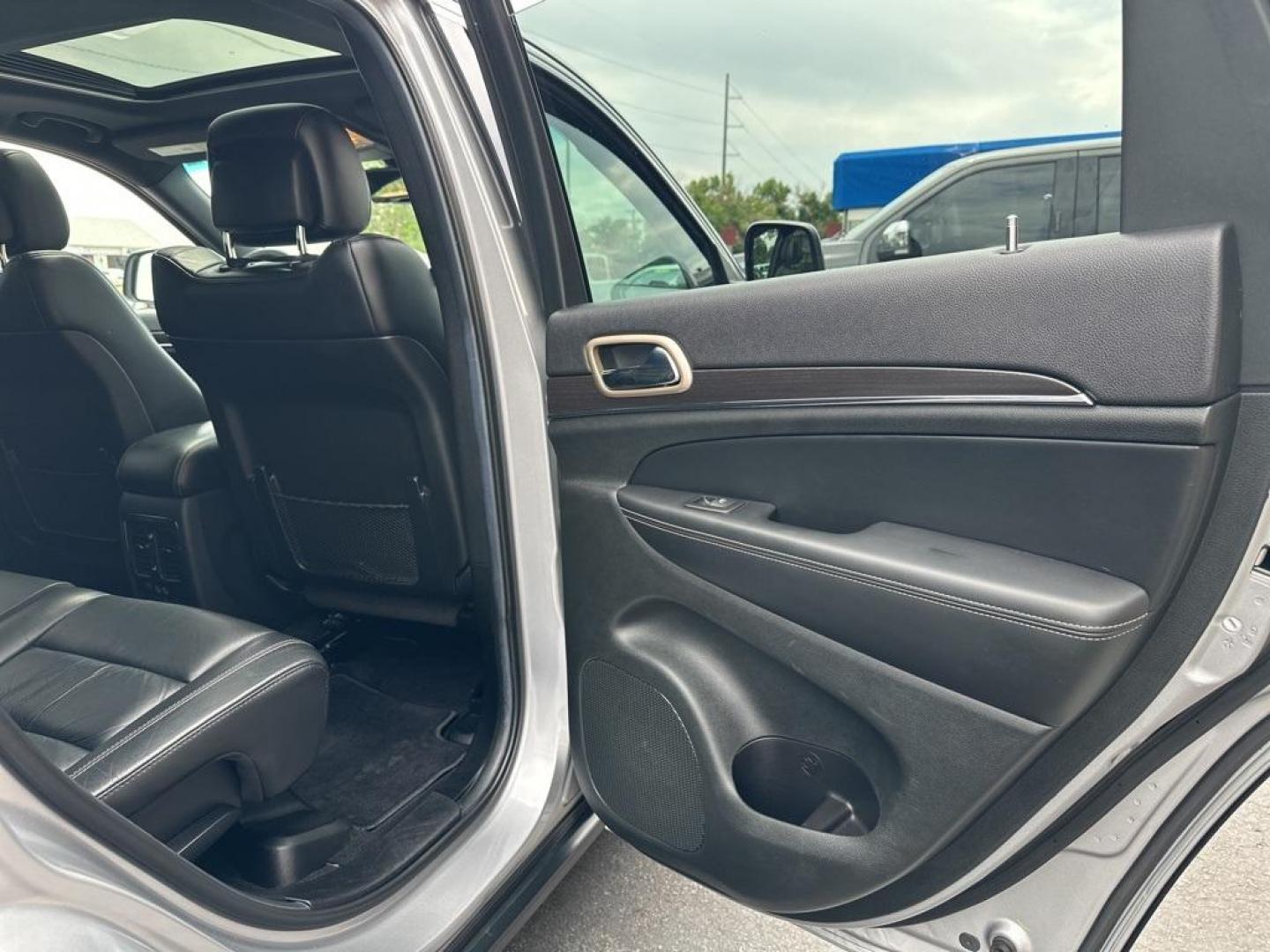 2014 Billet Silver Metallic Clearcoat /Black Jeep Grand Cherokee Limited (1C4RJFBG7EC) with an 3.6L V6 Flex Fuel 24V VVT engine, Automatic transmission, located at 8595 Washington St., Thornton, CO, 80229, (303) 287-5511, 39.852348, -104.978447 - 2014 Jeep Grand Cherokee, One Owner, Colorado car and a non smoker, non pet car. Limited, 4x4 with very low miles and in excellent condition. Fully serviced including new tires. <br>All Cars Have Clean Titles And Are Serviced Before Sale., All Books and Keys, New Tires, Backup Camera, Leather, Heate - Photo#22