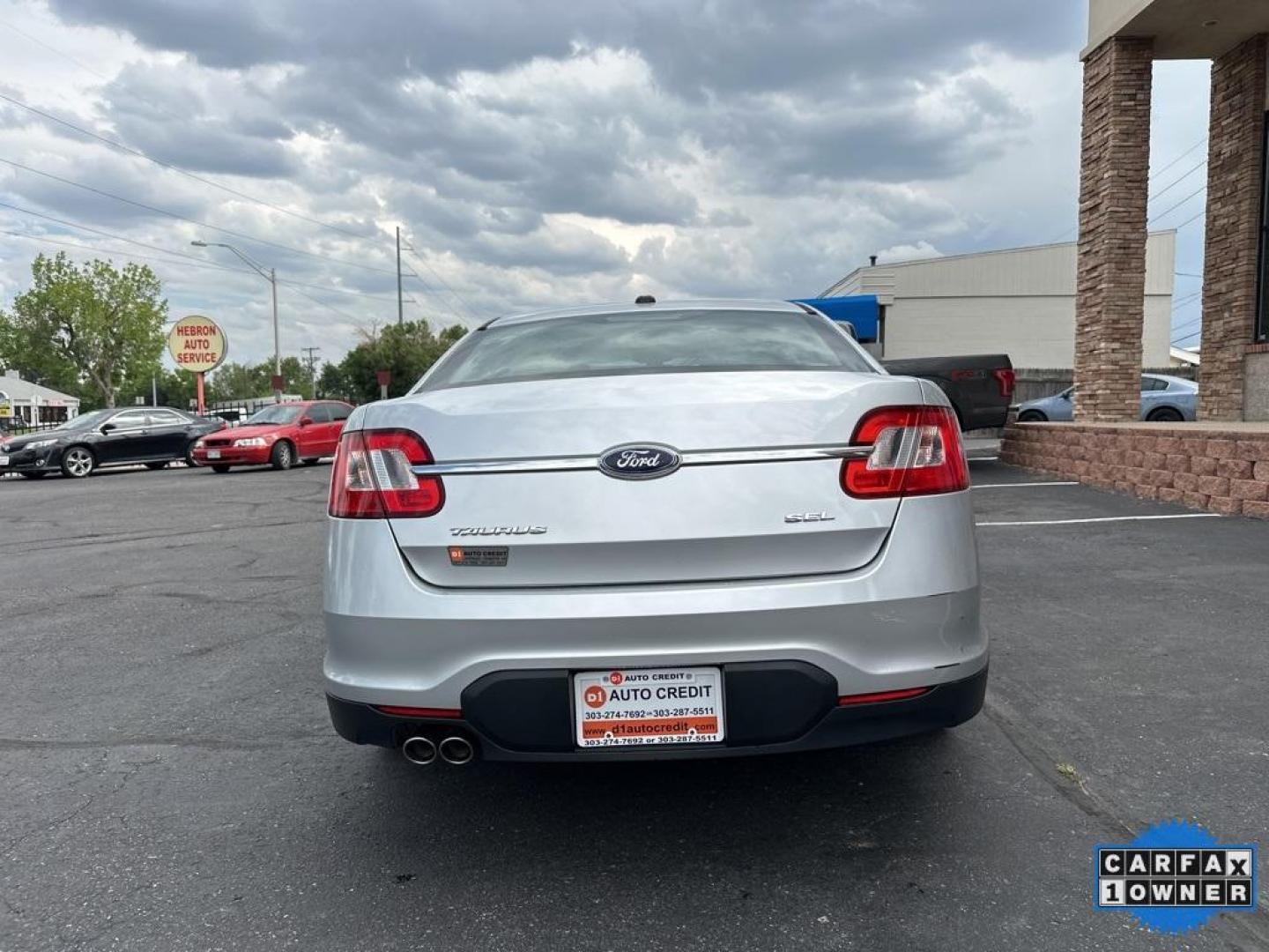 2011 Ingot Silver Metallic /Light Stone Ford Taurus SEL (1FAHP2EW4BG) with an Duratec 3.5L V6 engine, Automatic transmission, located at 8595 Washington St., Thornton, CO, 80229, (303) 287-5511, 39.852348, -104.978447 - 2011 Ford Taurus, One Owner, Clean Title and fully serviced in excellent condition inside and out! <br><br>All Cars Have Clean Titles And Are Serviced Before Sale., CarfaxOne Owner, No Accidents, All Books and Keys, New Tires, Backup Camera, Bluetooth/ With Bluetooth Audio, Power Seats, Non Smoker, - Photo#6