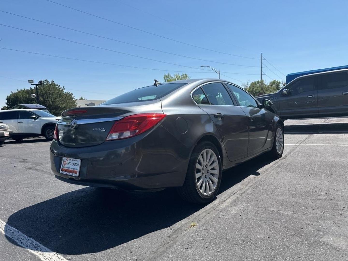 2011 Granite Gray Metallic /Ebony Buick Regal CXL (W04GS5EC6B1) with an ECOTEC 2.4L I4 SIDI DOHC VVT engine, Automatic transmission, located at 8595 Washington St., Thornton, CO, 80229, (303) 287-5511, 39.852348, -104.978447 - 2011 Buick Regal<br><br>D1 Auto NEVER charges dealer fees! All cars have clean titles and have been inspected for mechanical issues. We have financing for everyone. Good credit, bad credit, first time buyers.<br><br>Please call Lakewood Location 303-274-7692 or Thornton 303-287-5511 to schedule a te - Photo#5