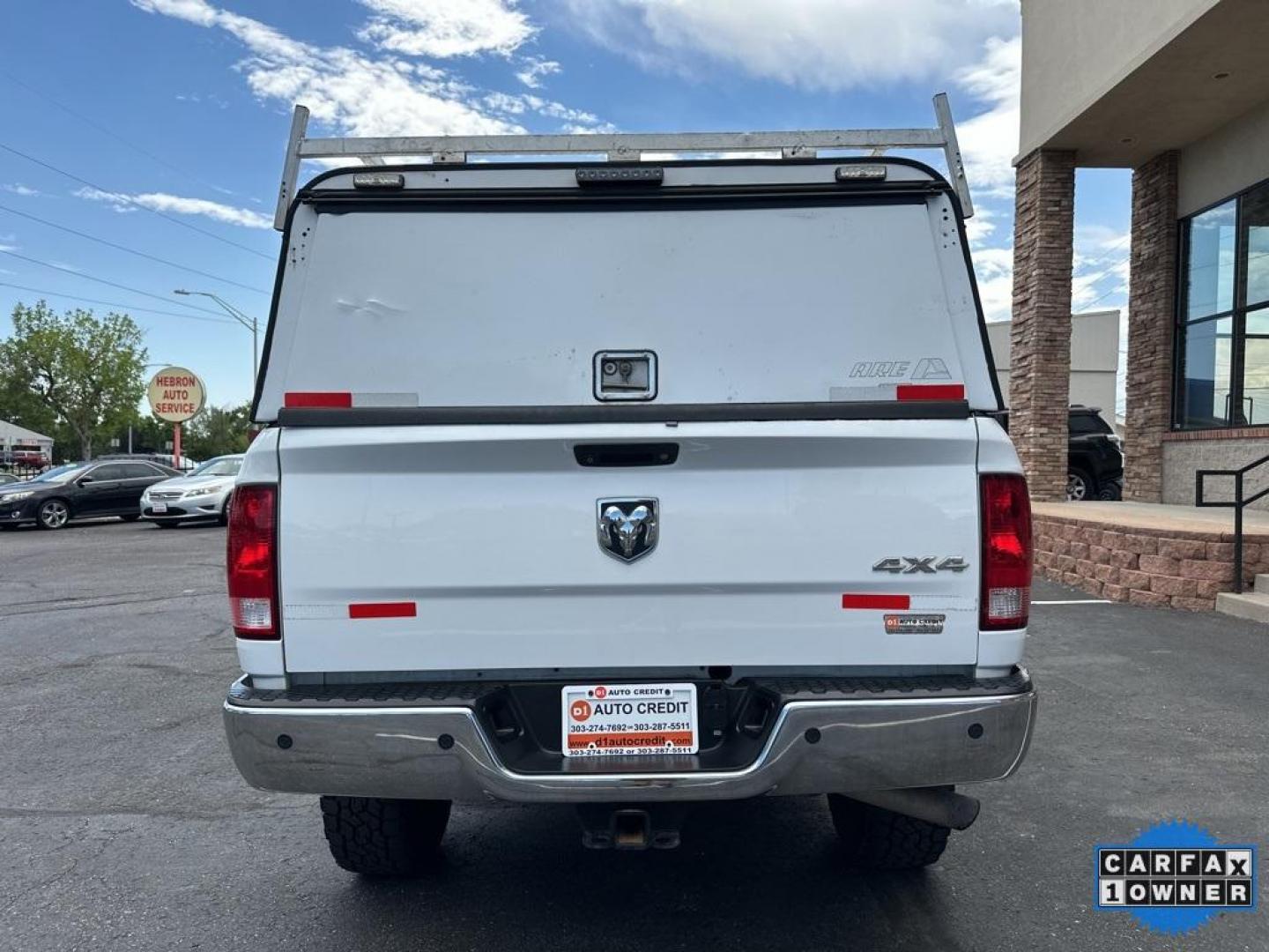 2018 Bright White Clearcoat /Black Ram 2500 Tradesman (3C6UR5CJ6JG) with an 6.4L Heavy Duty V8 HEMI w/MDS engine, Automatic transmission, located at 8595 Washington St., Thornton, CO, 80229, (303) 287-5511, 39.852348, -104.978447 - 2018 Ram 2500, One Owner and fully serviced. This truck runs like a top! Excellent for towing or hauling. Everything works as it should and is in great overall condition. NON SMOKER, 4x4, Financing Available. New Transmission June 2023 at 123k miles. <br><br>All Cars Have Clean Titles And Are Serv - Photo#9