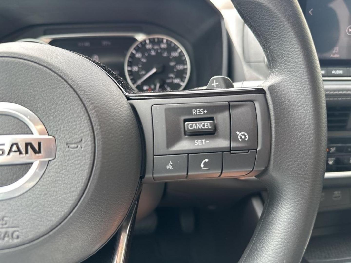 2021 Glacier White /Charcoal Nissan Rogue S (5N1AT3AB0MC) with an 2.5L I4 DOHC 16V engine, CVT transmission, located at 8595 Washington St., Thornton, CO, 80229, (303) 287-5511, 39.852348, -104.978447 - 2021 Nissan Rogue One Owner, This car still smells new and has 2 keys and owners manuals. You wont find one in better condition. All Wheel Drive, backup camera with backup sensors, Apple/Android CarPlay ,New Tires and ready for Colorado! Excellent condition inside and out. <br><br>All Cars Have Clea - Photo#21