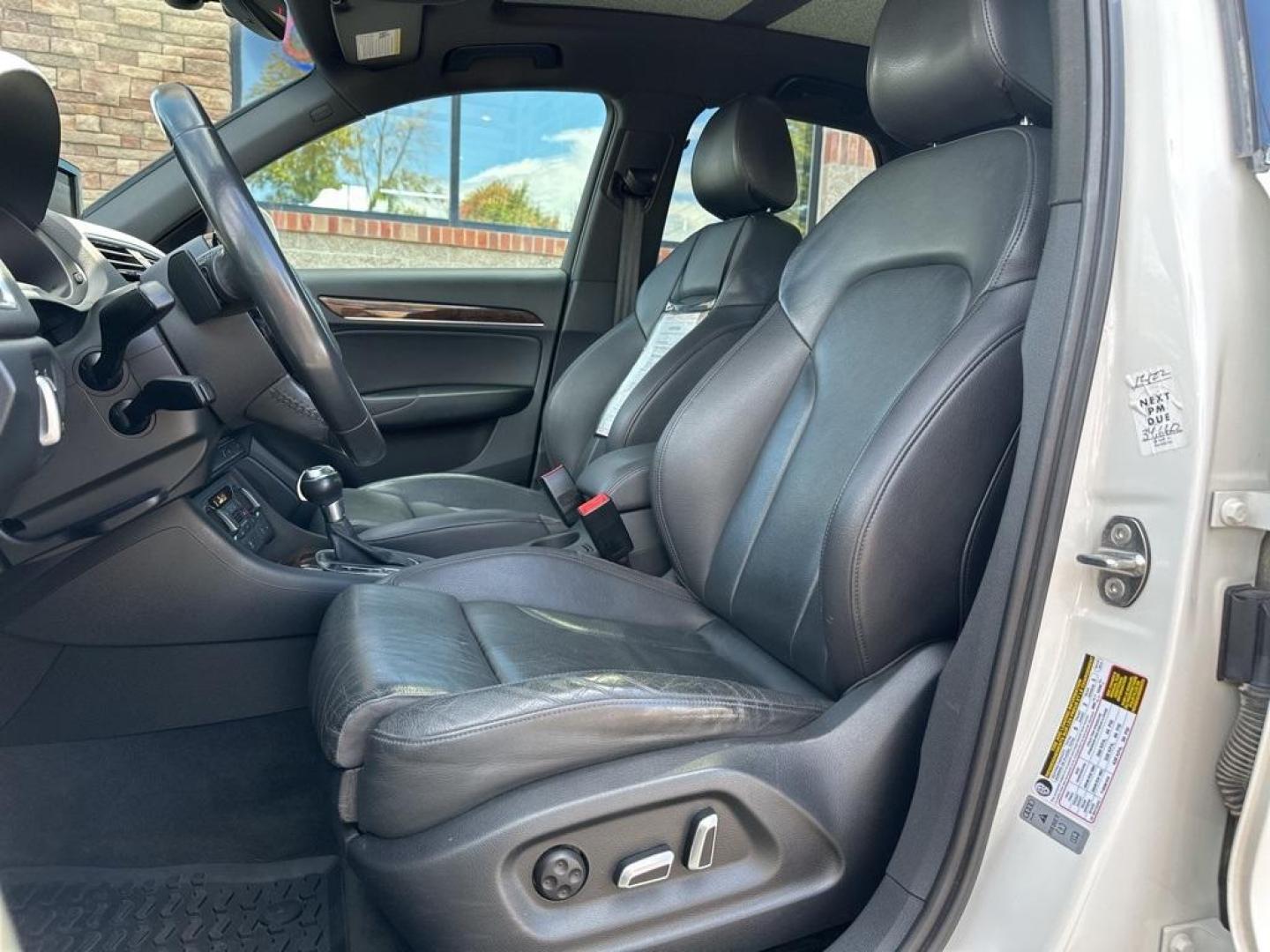 2018 Cortina White /Black Audi Q3 2.0T Premium Plus (WA1JCCFSXJR) with an 2.0L 4-Cylinder TFSI engine, Automatic transmission, located at 8595 Washington St., Thornton, CO, 80229, (303) 287-5511, 39.852348, -104.978447 - 2018 Audi Q3 Premium Plus, All Wheel Drive. This one is fully serviced including new tires. Veryclean inside and out showing pride of ownership. <br>All Cars Have Clean Titles And Are Serviced Before Sale., Clean Carfax, No Accident, Apple/Android Car Play, New Tires, Blind Spot Monitoring, Backup C - Photo#15