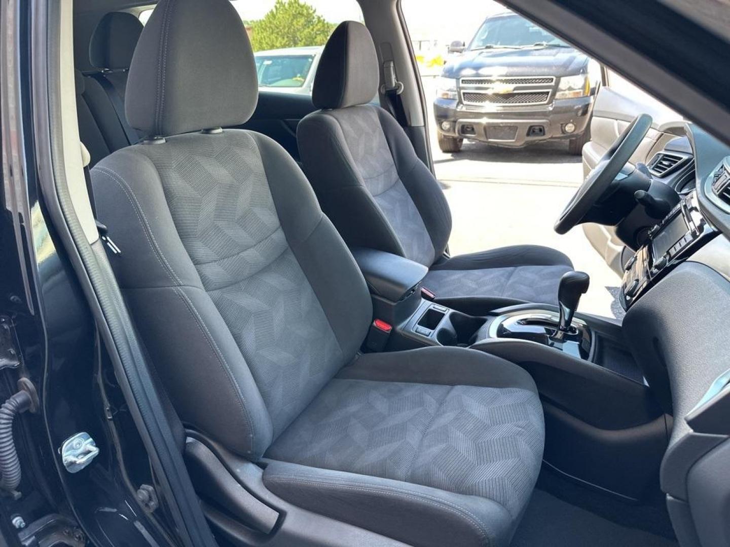 2016 Magnetic Black /Charcoal Nissan Rogue SV (KNMAT2MV5GP) with an 2.5L I4 DOHC 16V engine, CVT transmission, located at 8595 Washington St., Thornton, CO, 80229, (303) 287-5511, 39.852348, -104.978447 - 2016 Nissan Rogue SV, All Wheel Drive, fully serviced and ready for Colorado! Heated seats, blind spot detection, backup camera, Bluetooth and more. <br><br>All Cars Have Clean Titles And Are Serviced Before Sale., All Books and Keys, Blind Spot Monitoring, Backup Camera, Heated Seats, Bluetooth/ Wi - Photo#14