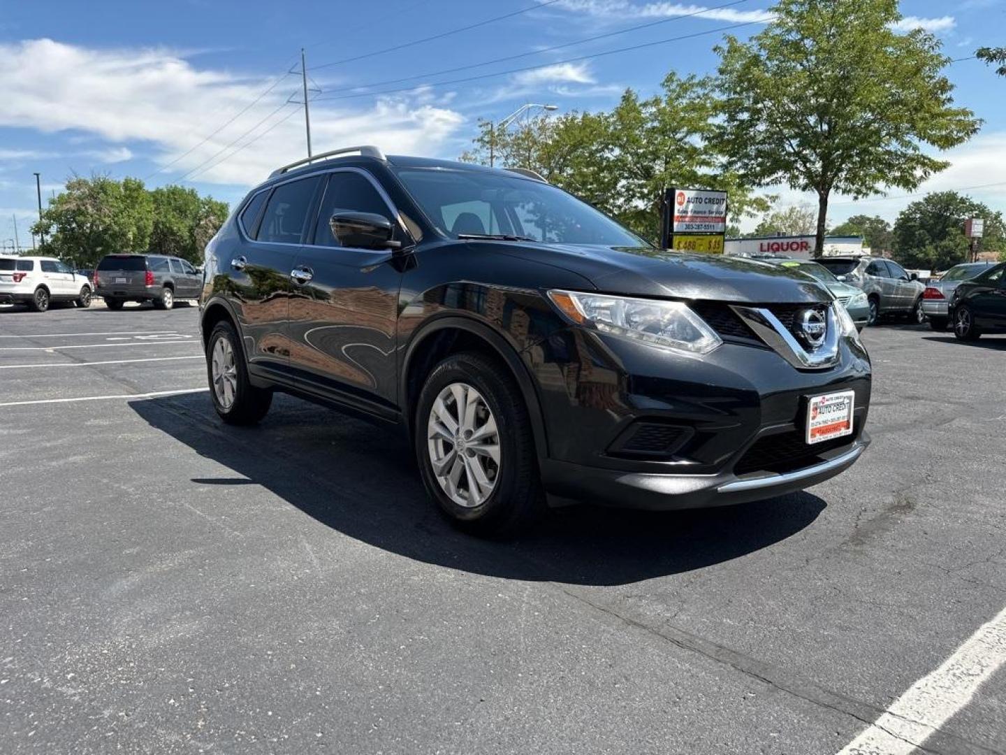 2016 Magnetic Black /Charcoal Nissan Rogue SV (KNMAT2MV5GP) with an 2.5L I4 DOHC 16V engine, CVT transmission, located at 8595 Washington St., Thornton, CO, 80229, (303) 287-5511, 39.852348, -104.978447 - 2016 Nissan Rogue SV, All Wheel Drive, fully serviced and ready for Colorado! Heated seats, blind spot detection, backup camera, Bluetooth and more. <br><br>All Cars Have Clean Titles And Are Serviced Before Sale., All Books and Keys, Blind Spot Monitoring, Backup Camera, Heated Seats, Bluetooth/ Wi - Photo#3