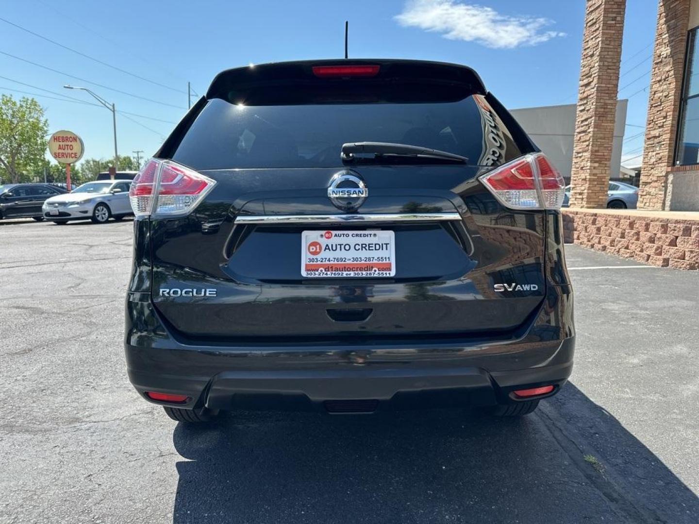 2016 Magnetic Black /Charcoal Nissan Rogue SV (KNMAT2MV5GP) with an 2.5L I4 DOHC 16V engine, CVT transmission, located at 8595 Washington St., Thornton, CO, 80229, (303) 287-5511, 39.852348, -104.978447 - 2016 Nissan Rogue SV, All Wheel Drive, fully serviced and ready for Colorado! Heated seats, blind spot detection, backup camera, Bluetooth and more. <br><br>All Cars Have Clean Titles And Are Serviced Before Sale., All Books and Keys, Blind Spot Monitoring, Backup Camera, Heated Seats, Bluetooth/ Wi - Photo#6