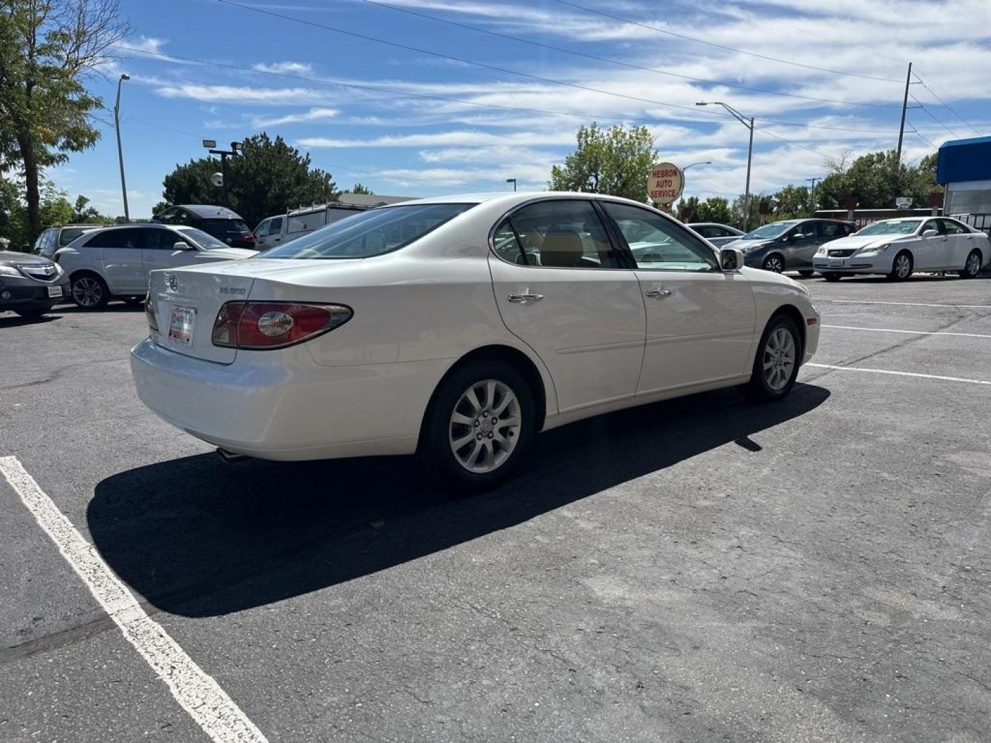 2004 White Lexus ES 330 (JTHBA30G245) with an 3.3L V6 SMPI DOHC engine, Automatic transmission, located at 8595 Washington St., Thornton, CO, 80229, (303) 287-5511, 39.852348, -104.978447 - 2004 Lexus ES<br><br>D1 Auto NEVER charges dealer fees! All cars have clean titles and have been inspected for mechanical issues. We have financing for everyone. Good credit, bad credit, first time buyers.<br>CARFAX One-Owner.<br>Please call Lakewood Location 303-274-7692 or Thornton 303-287-5511 to - Photo#3